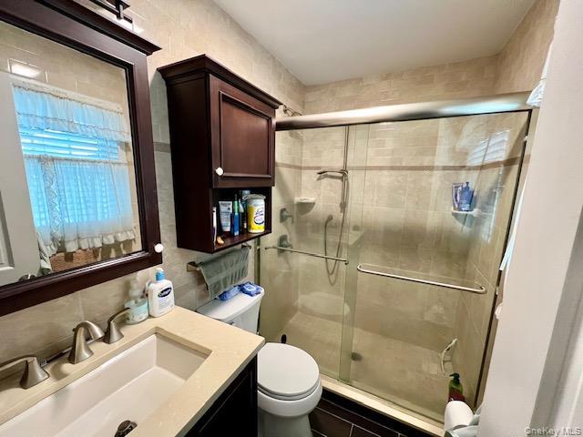 Single Family Cedar Avenue Suffolk County, NY 11727, MLS-1038353-9