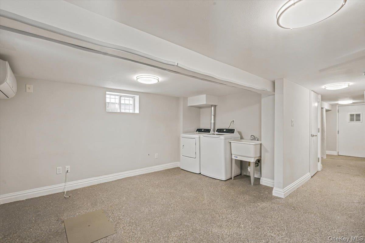 Single Family 42nd Street Queens, NY 11103, MLS-1038369-21
