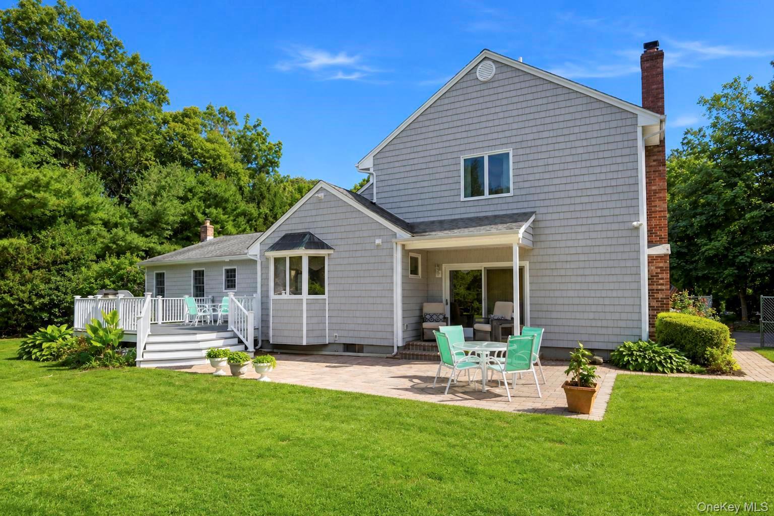 Single Family Niewood Drive  Suffolk County, NY 11961, MLS-1038374-12