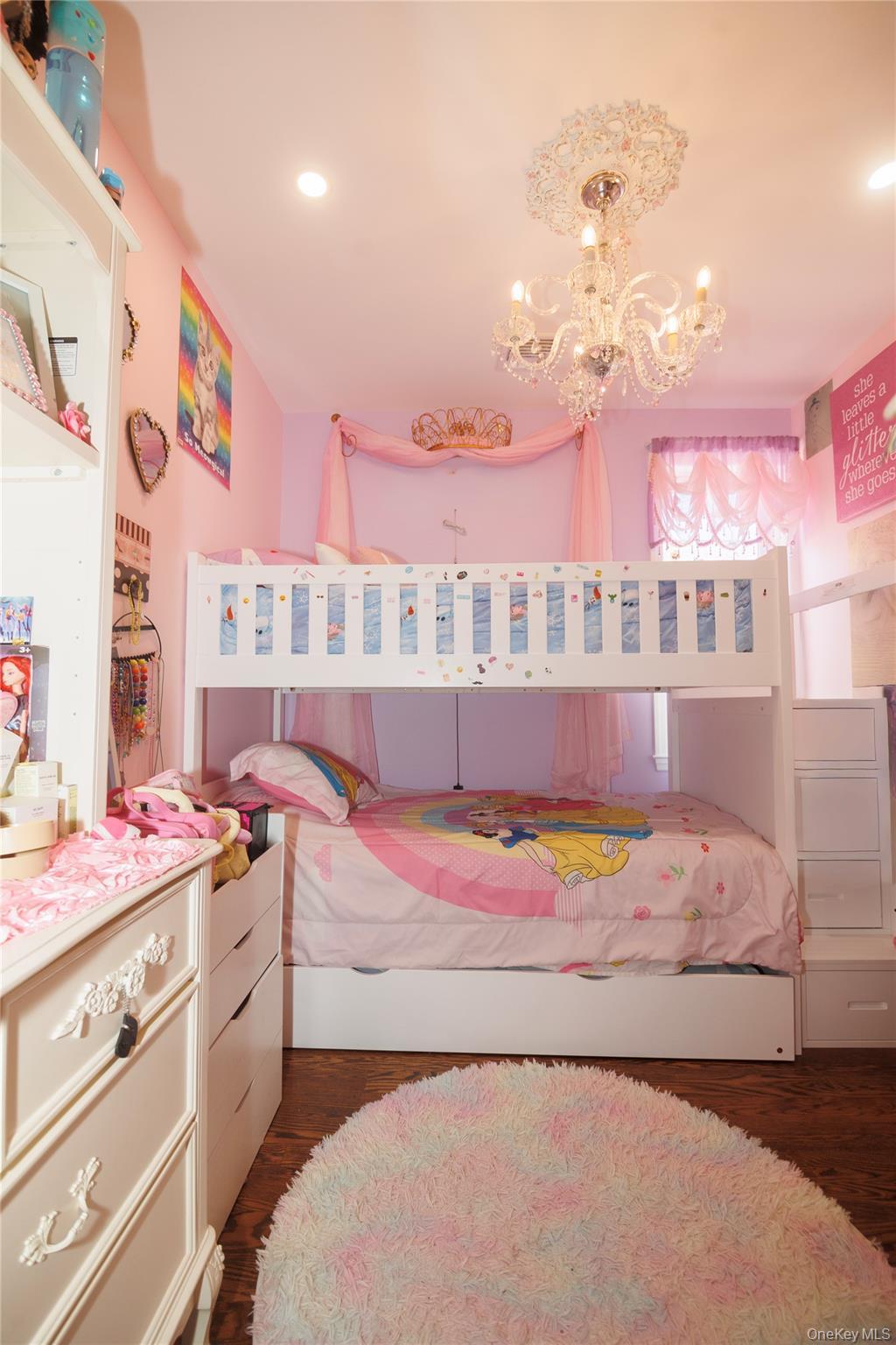 Single Family Hering Avenue Bronx, NY 10461, MLS-1038386-15