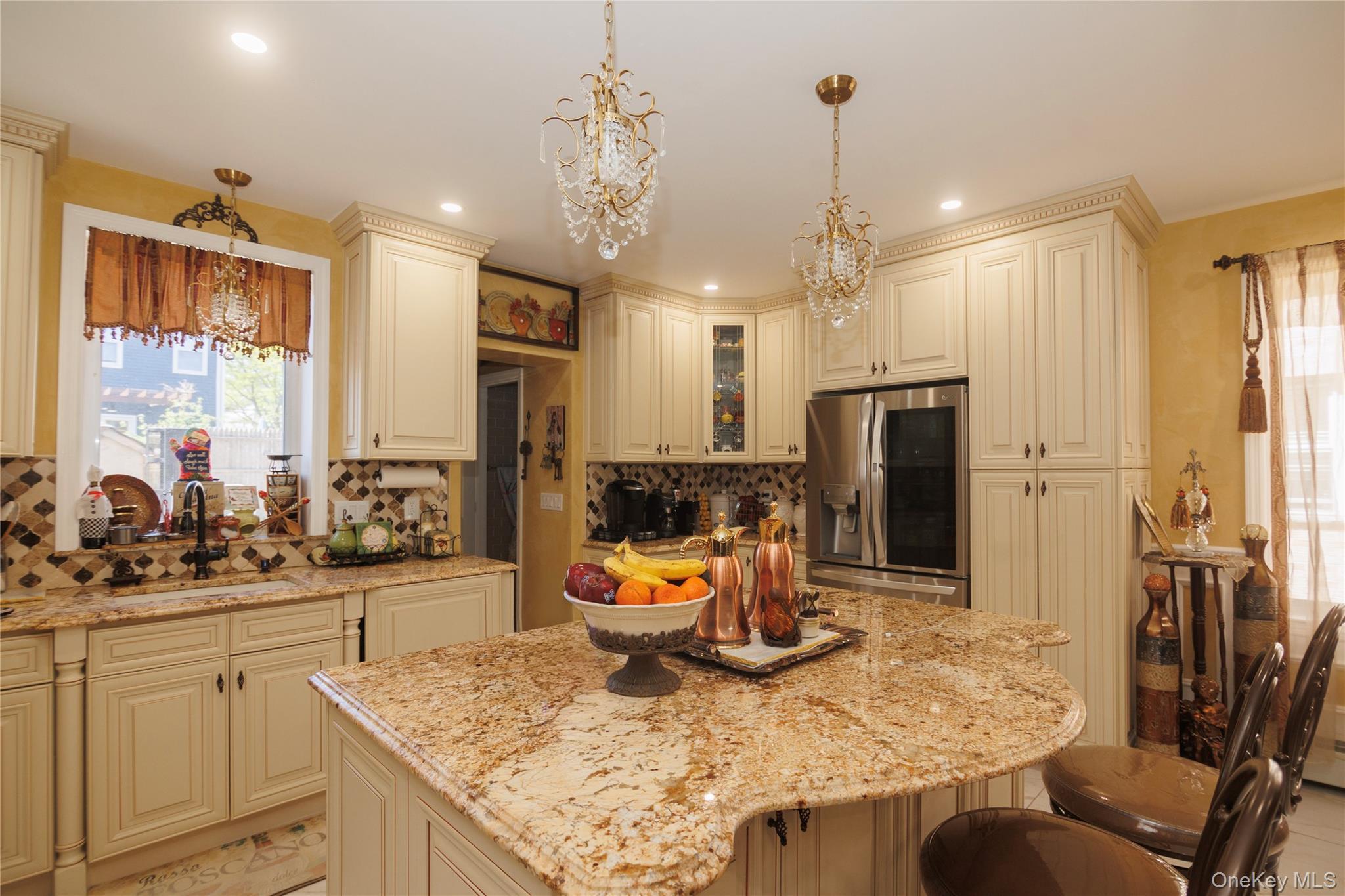 Single Family Hering Avenue Bronx, NY 10461, MLS-1038386-3