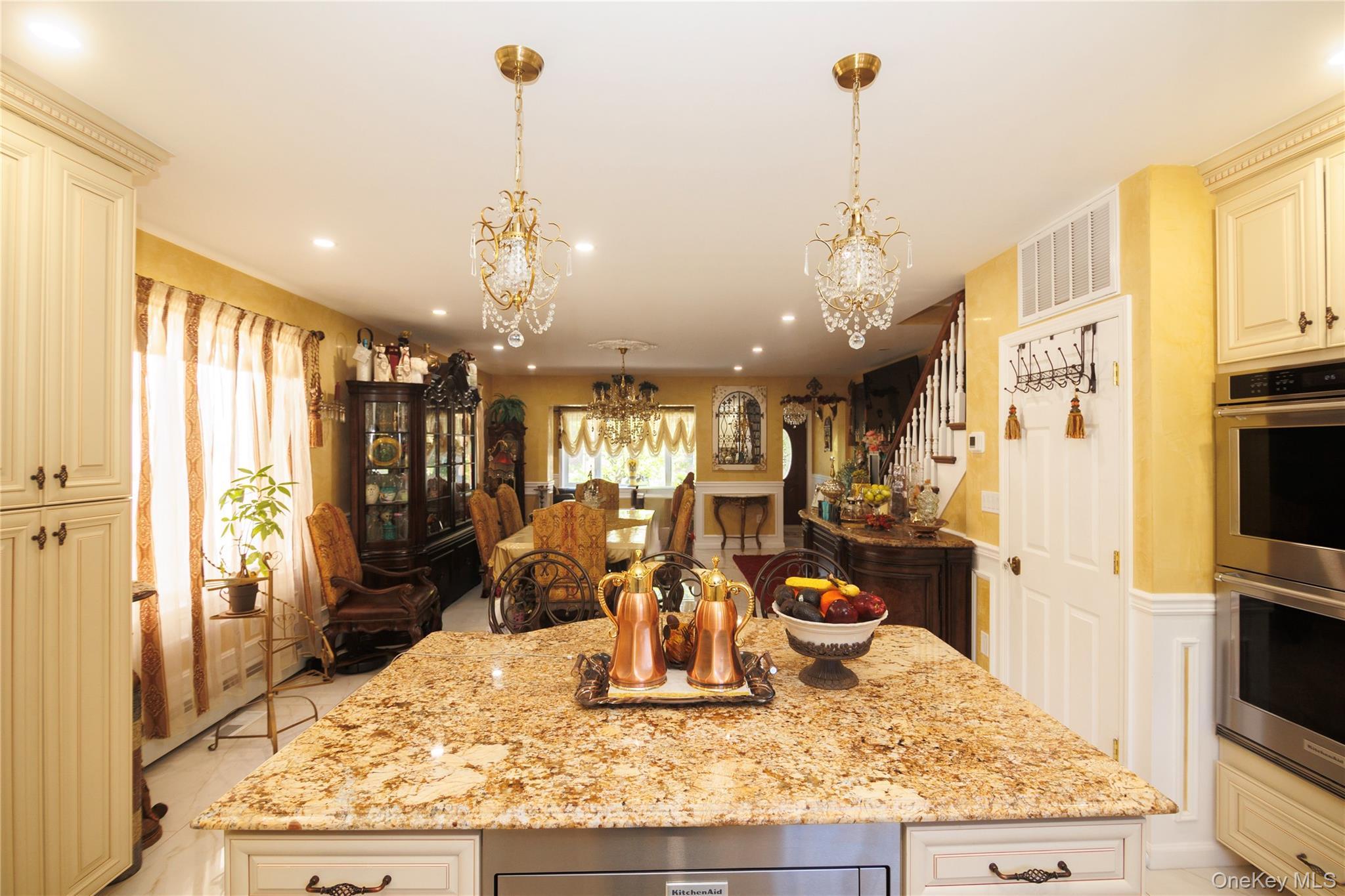 Single Family Hering Avenue Bronx, NY 10461, MLS-1038386-7