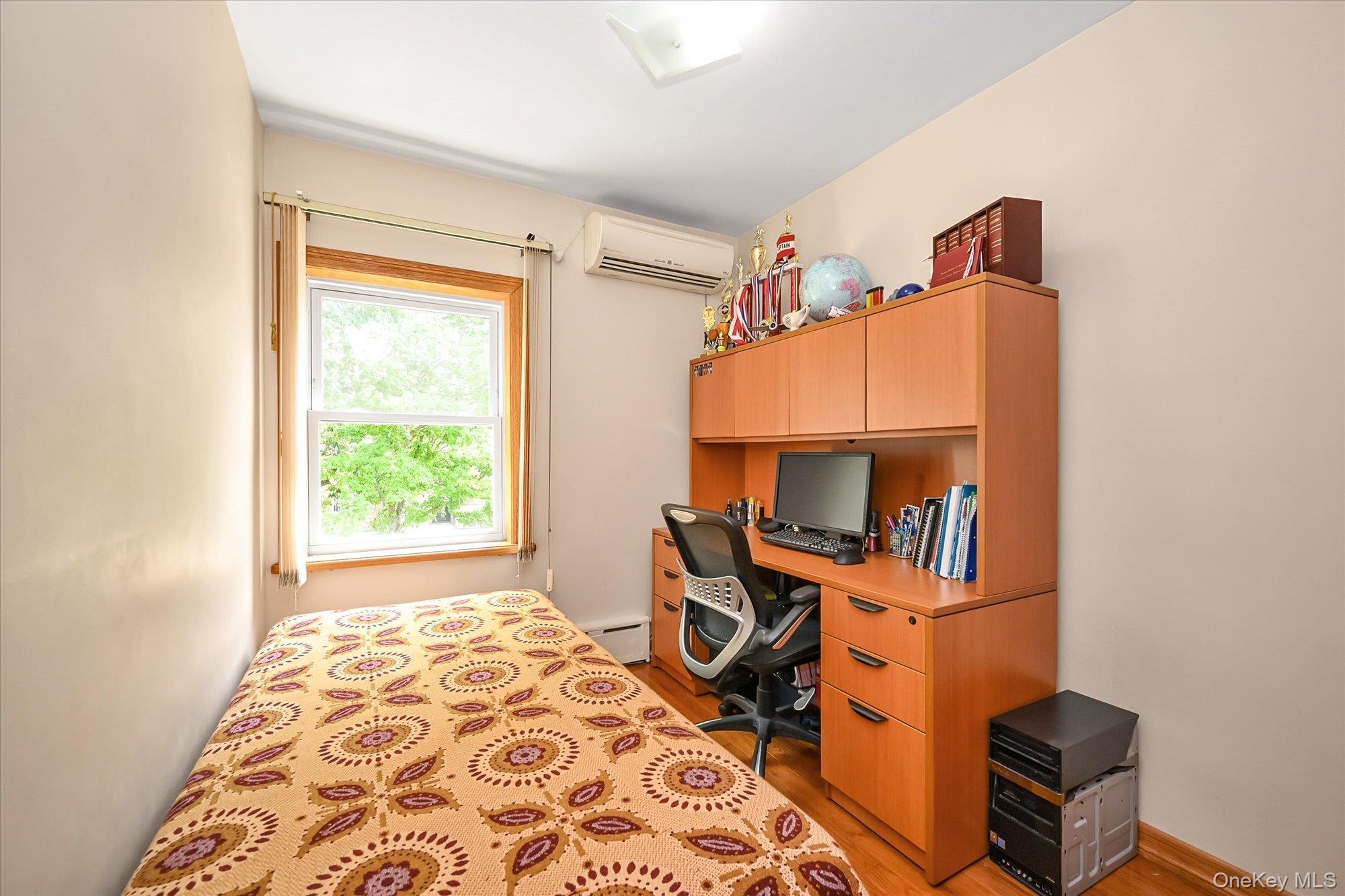 Single Family 77th Road  Queens, NY 11367, MLS-1038456-13