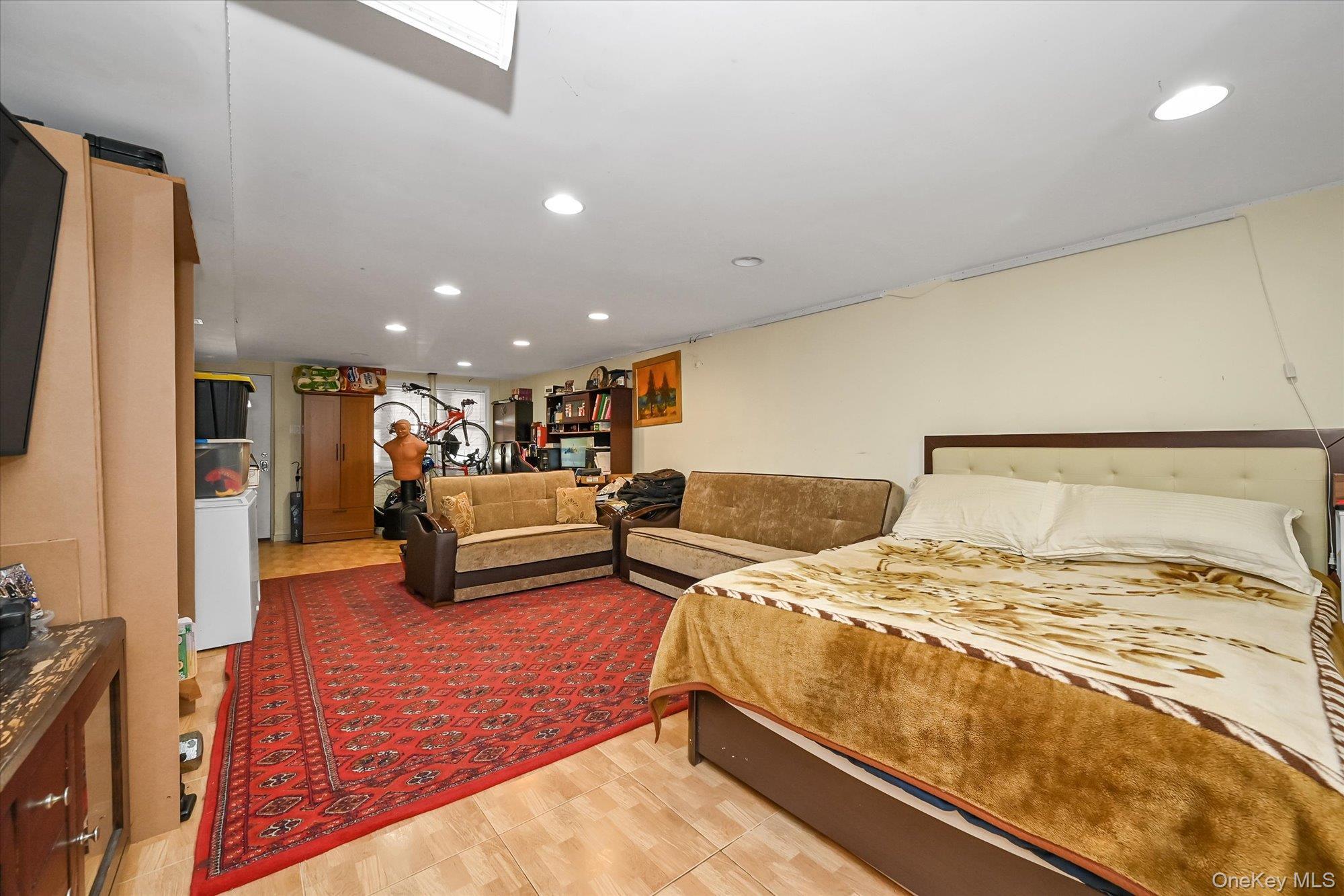 Single Family 77th Road  Queens, NY 11367, MLS-1038456-15
