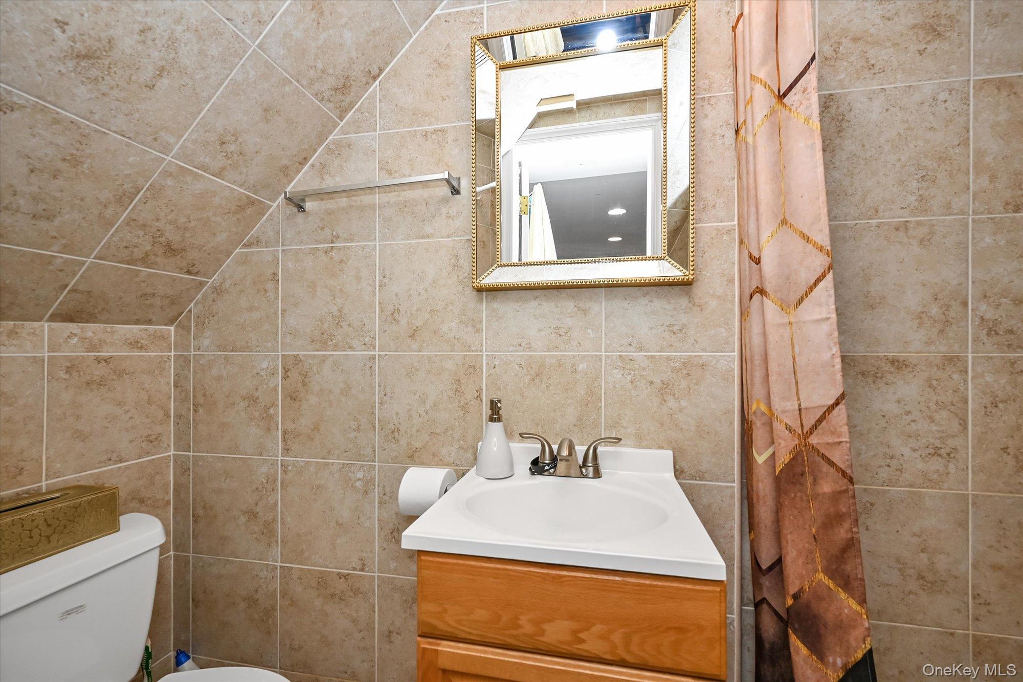 Single Family 77th Road  Queens, NY 11367, MLS-1038456-16