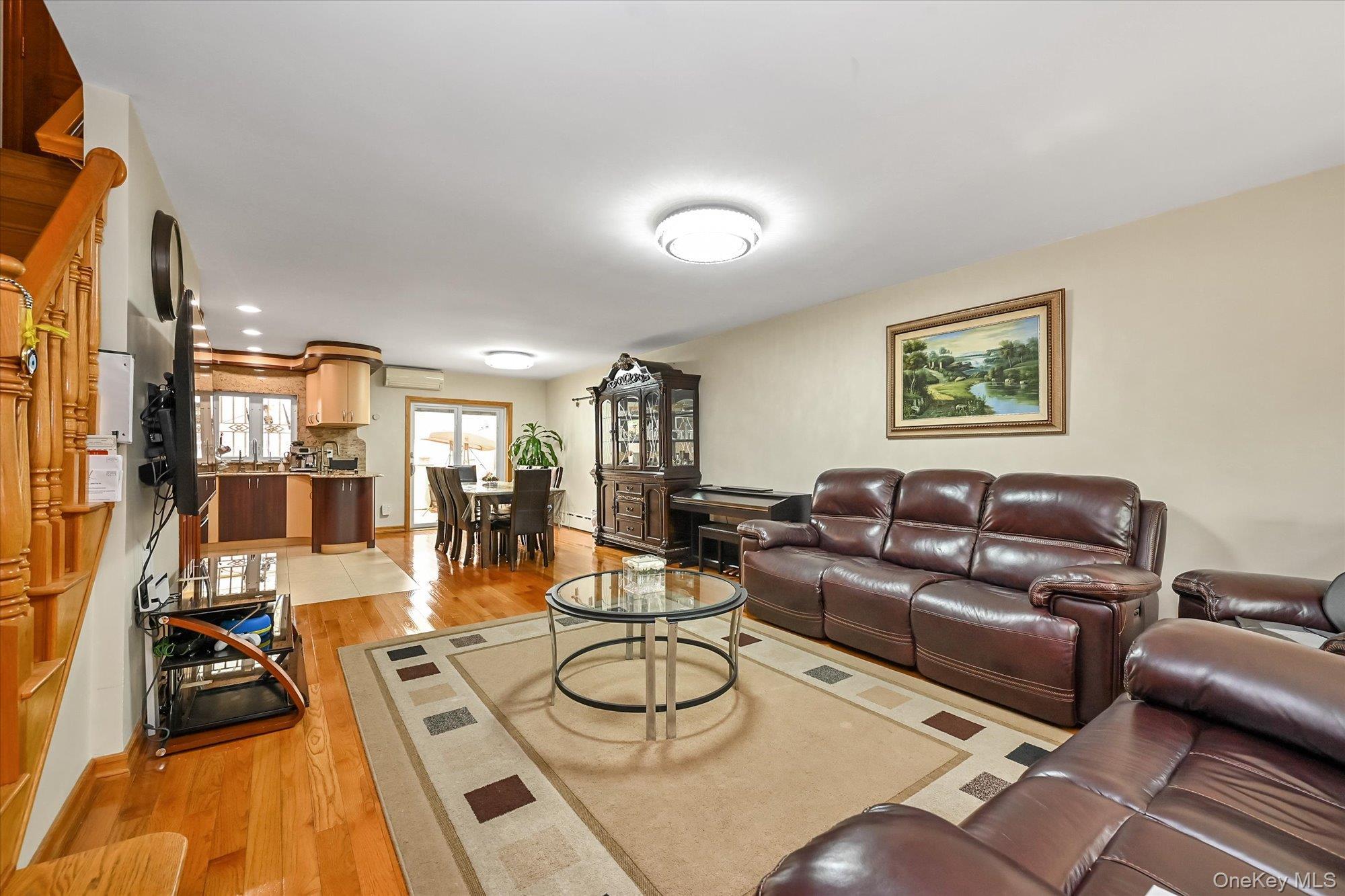 Single Family 77th Road  Queens, NY 11367, MLS-1038456-3