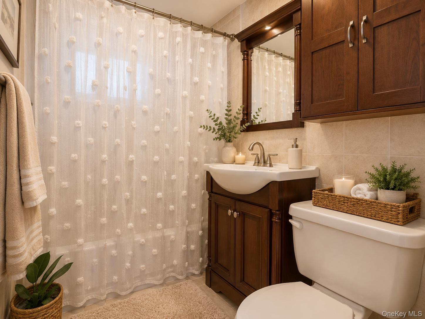 Single Family Wilson Avenue  Bronx, NY 10469, MLS-1038475-12