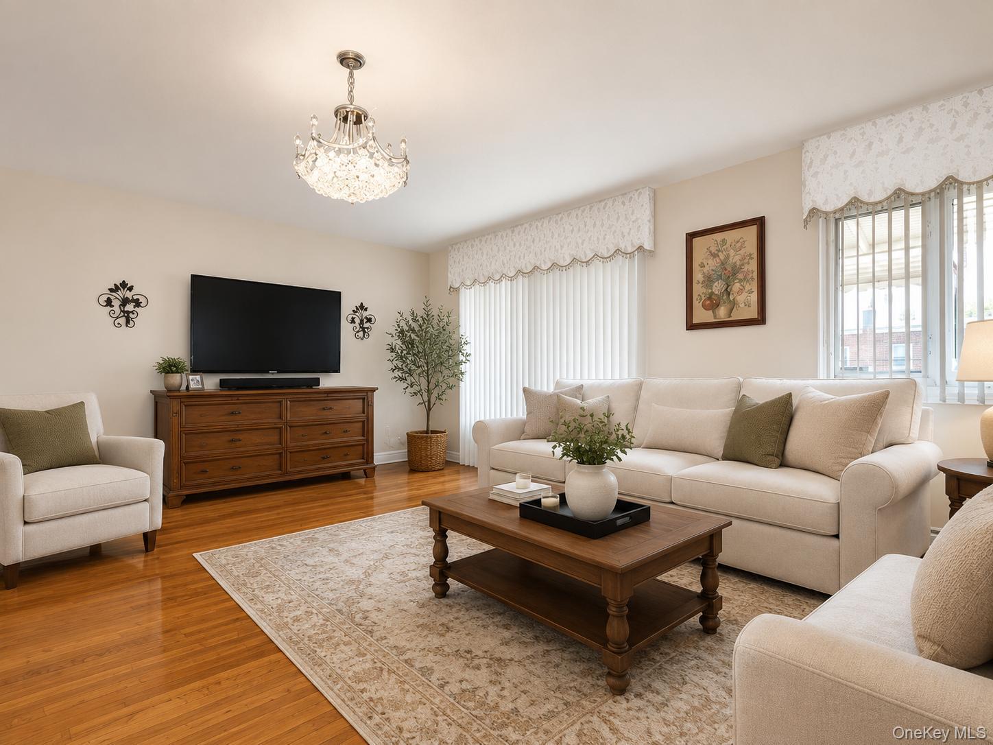 Single Family Wilson Avenue  Bronx, NY 10469, MLS-1038475-3