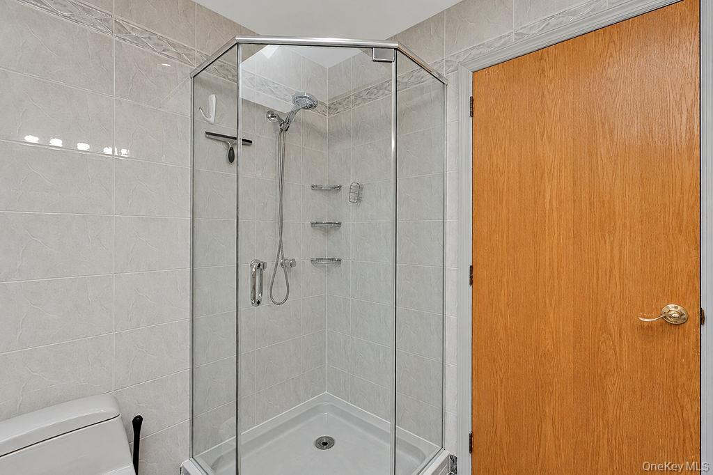Single Family 88th Street Queens, NY 11414, MLS-1038484-21