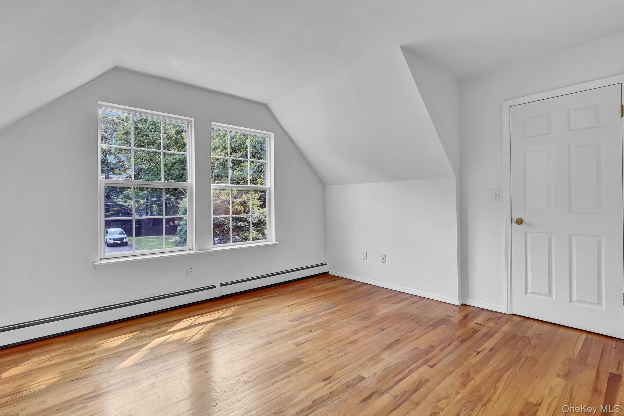Single Family Forrest Avenue Suffolk County, NY 11967, MLS-1038498-17