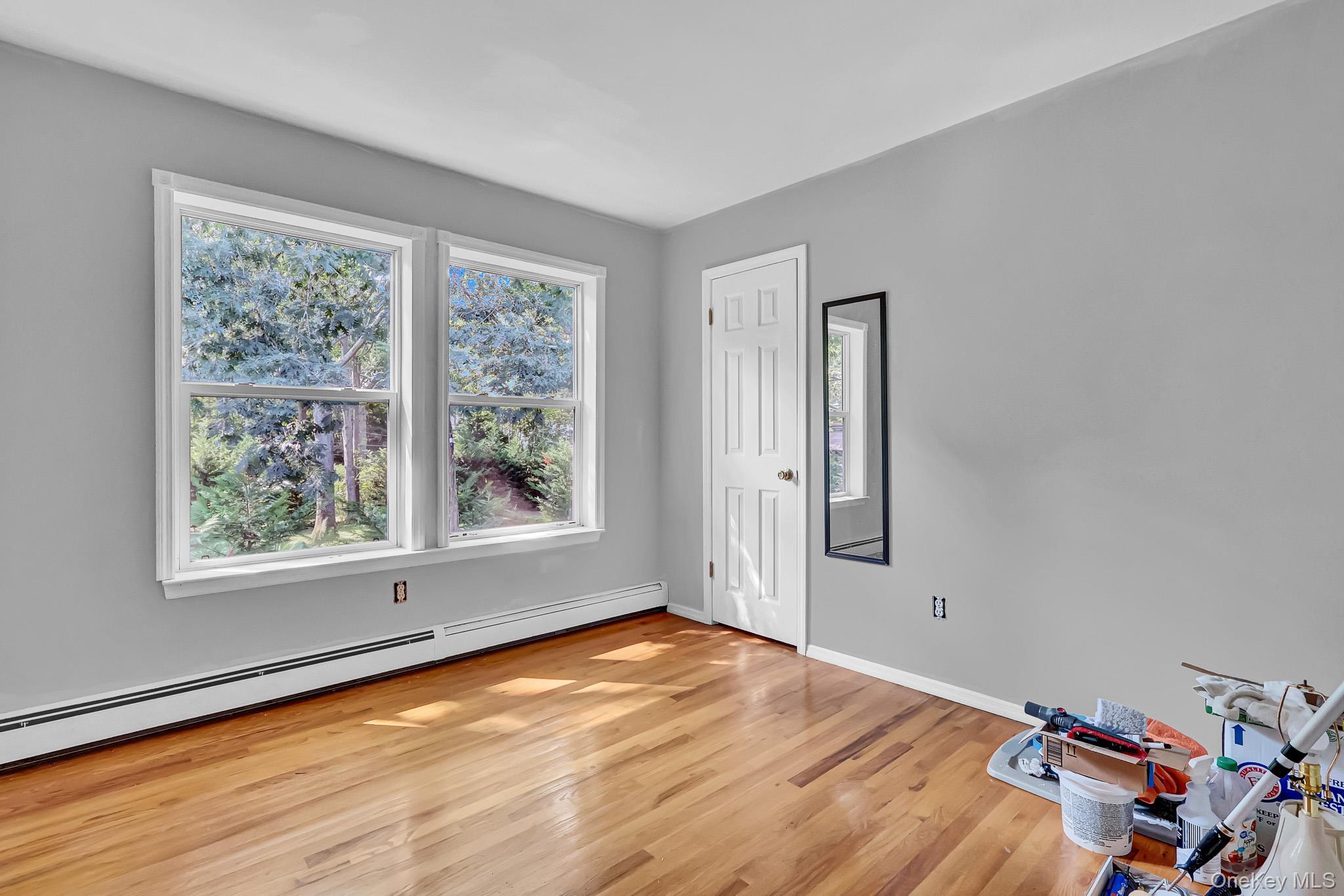 Single Family Forrest Avenue Suffolk County, NY 11967, MLS-1038498-20