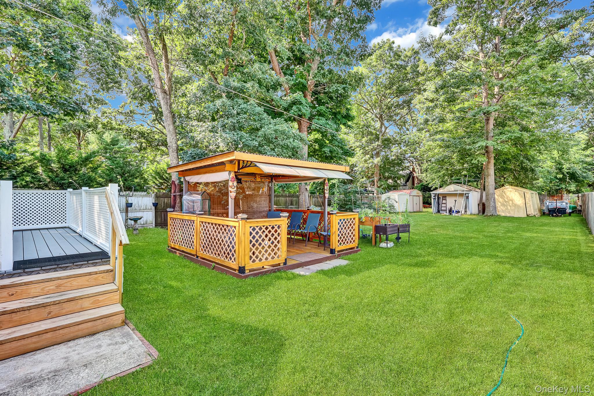 Single Family Forrest Avenue Suffolk County, NY 11967, MLS-1038498-23