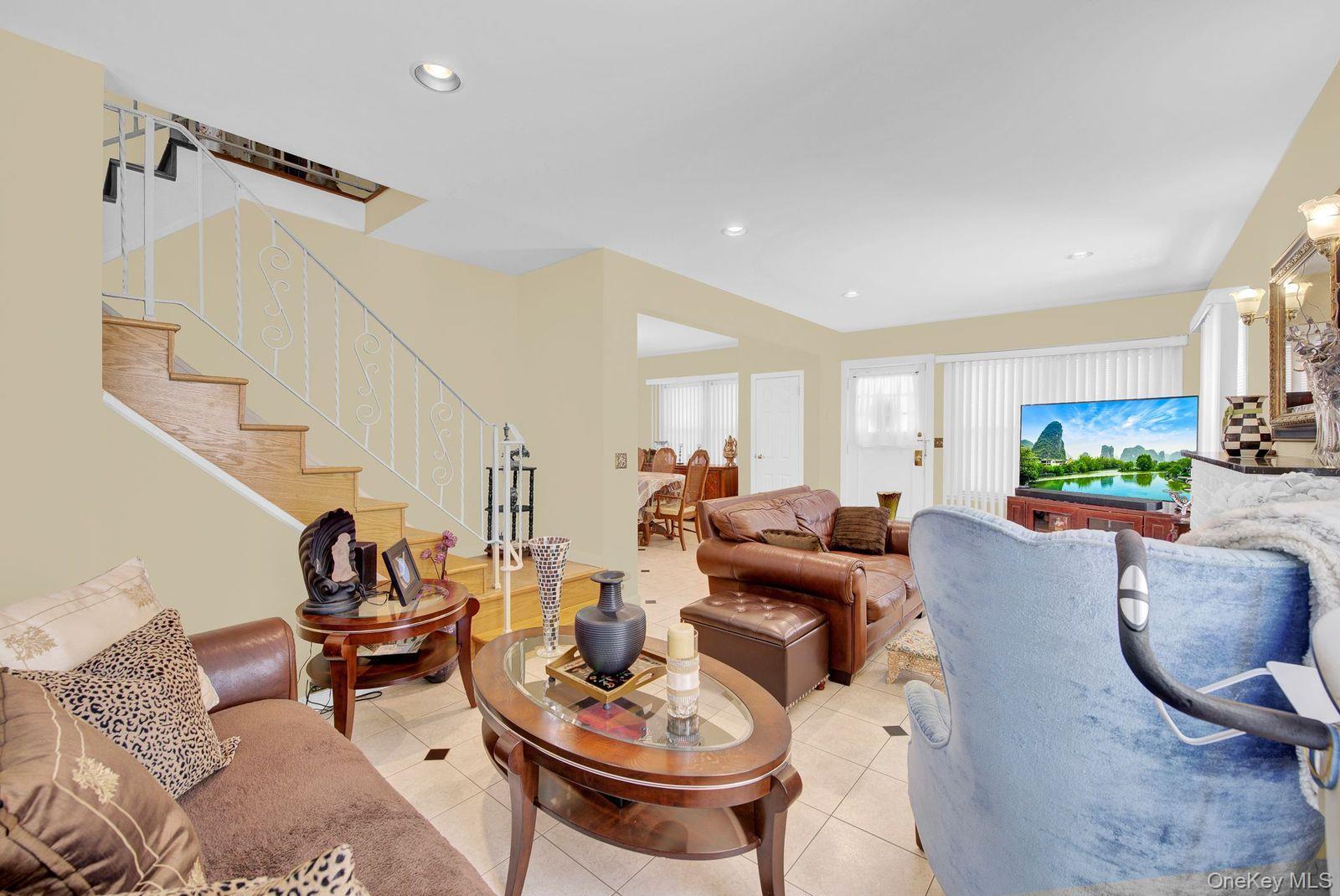 Single Family Christabel Street Nassau County, NY 11563, MLS-1038504-10