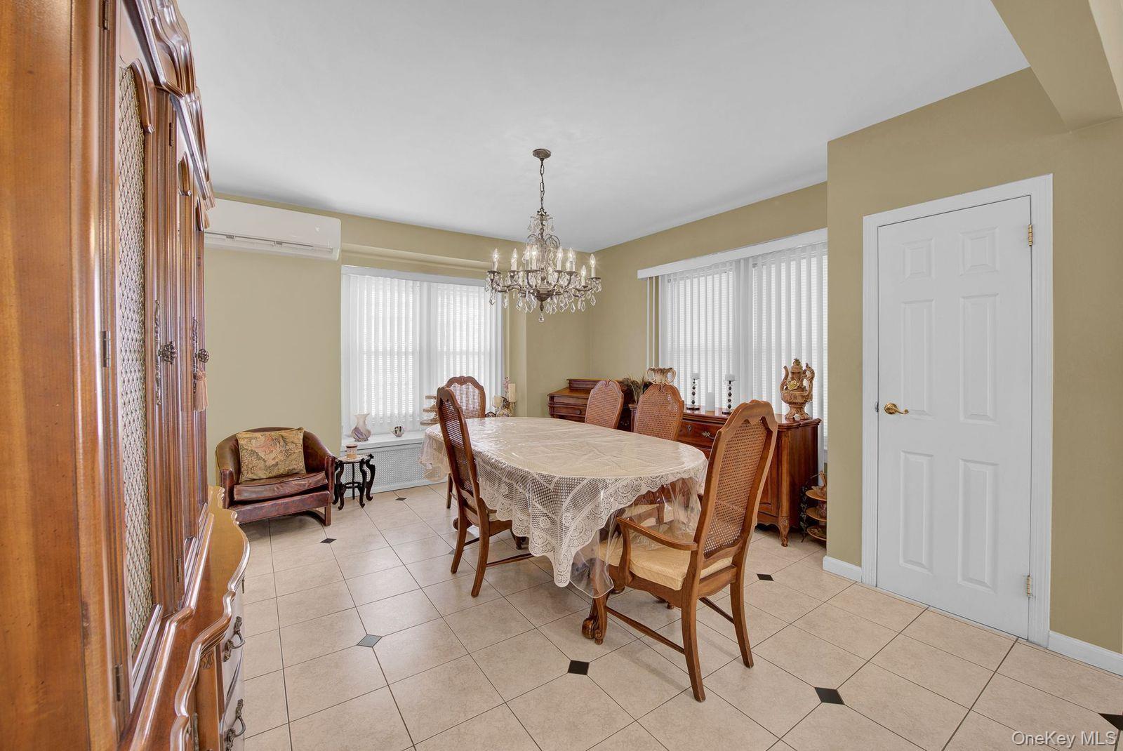 Single Family Christabel Street Nassau County, NY 11563, MLS-1038504-13