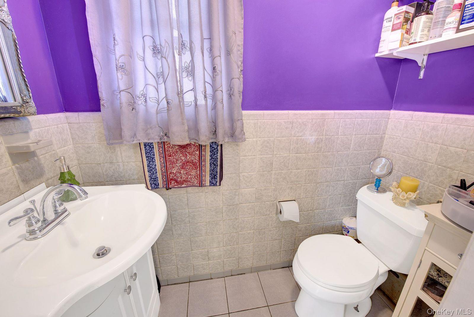 Single Family Christabel Street Nassau County, NY 11563, MLS-1038504-17
