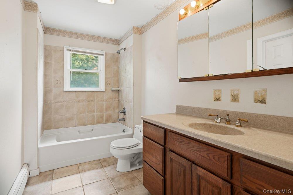 Single Family Wilson Boulevard Suffolk County, NY 11751, MLS-1038507-17