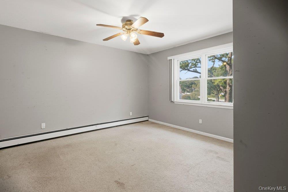Single Family Wilson Boulevard Suffolk County, NY 11751, MLS-1038507-19