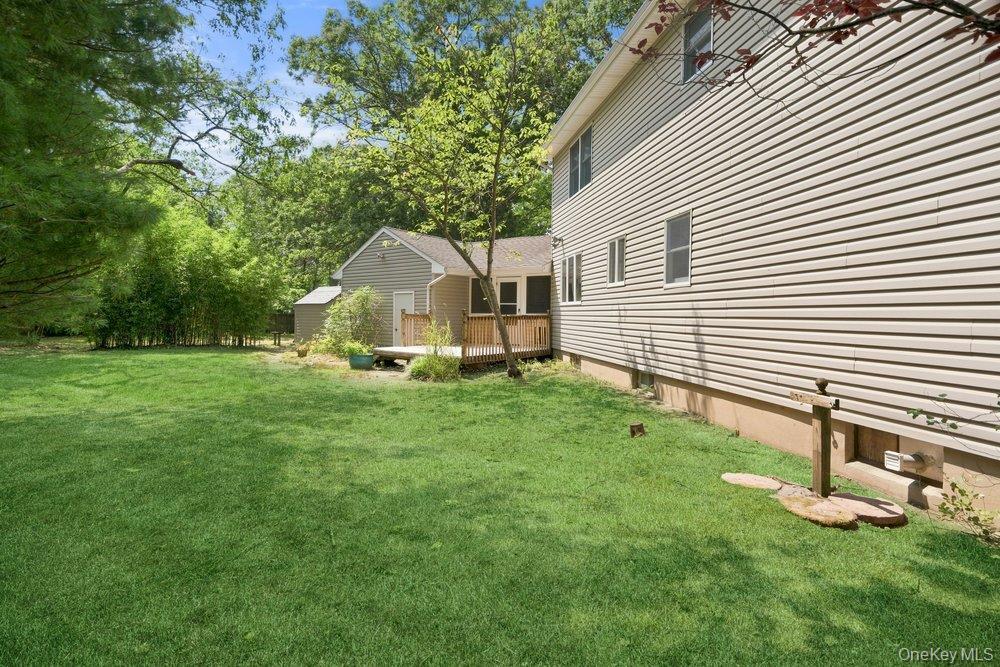 Single Family Wilson Boulevard Suffolk County, NY 11751, MLS-1038507-26