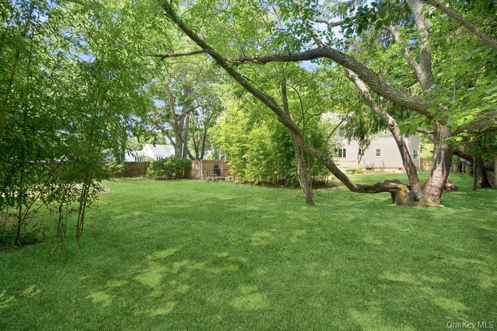 Single Family Wilson Boulevard Suffolk County, NY 11751, MLS-1038507-28
