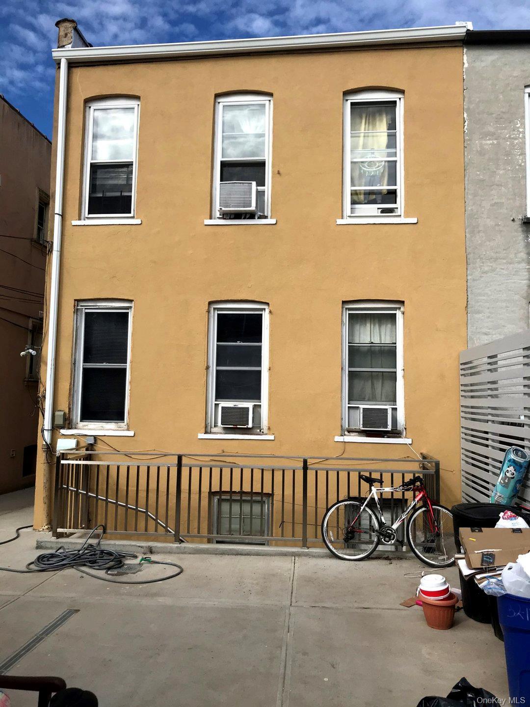 Single Family 86th Street  Queens, NY 11369, MLS-1038508-2
