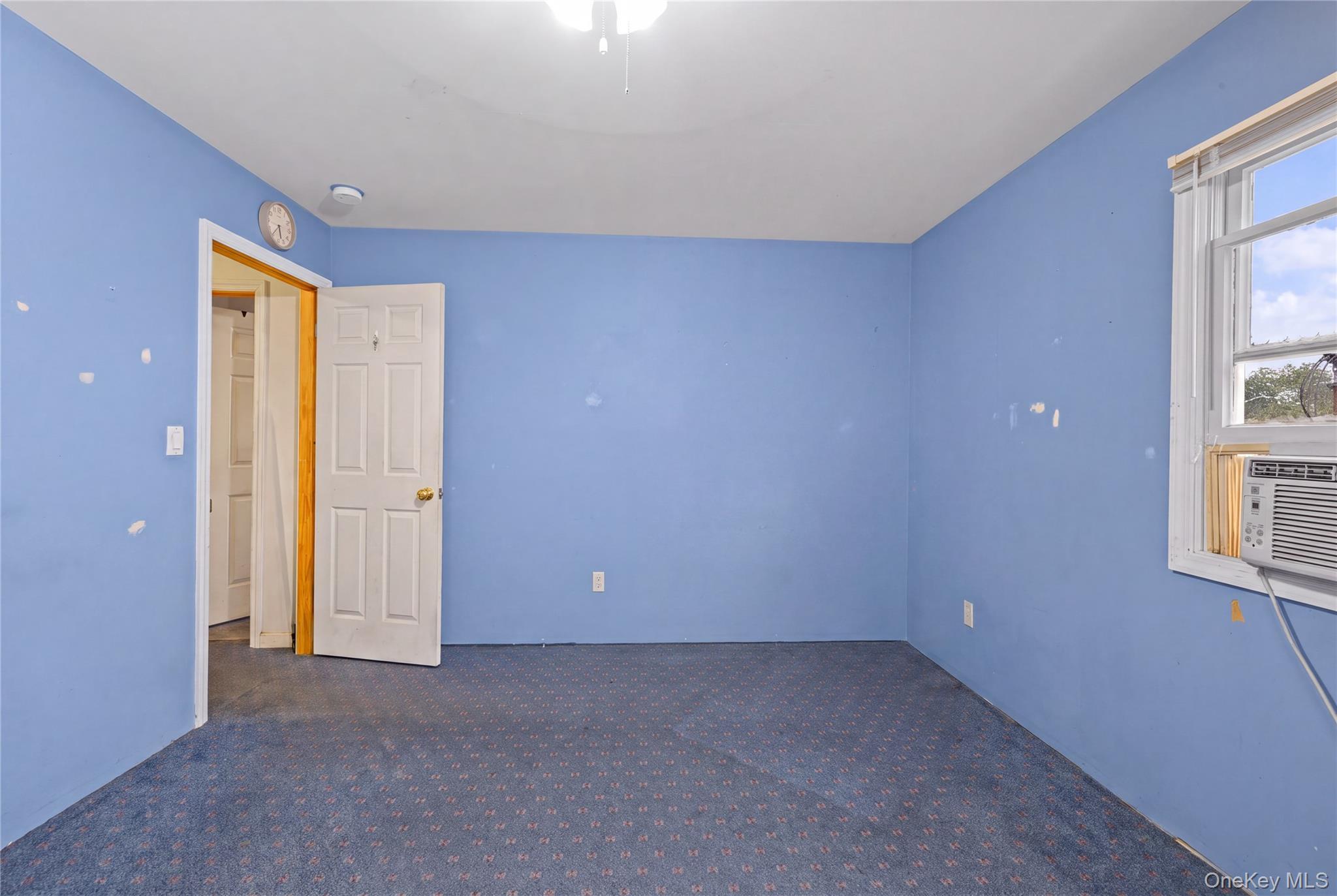 Single Family Book Lane Nassau County, NY 11756, MLS-1038510-10