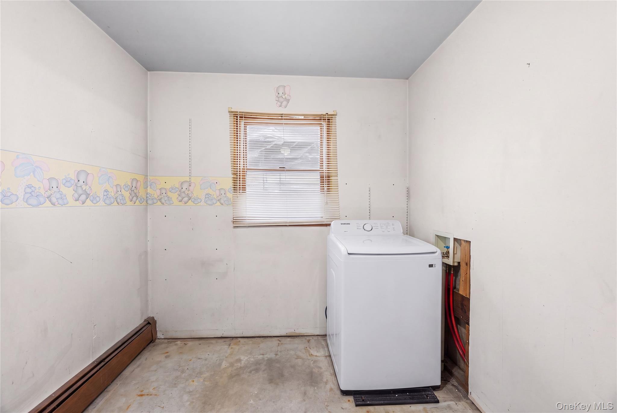 Single Family Book Lane Nassau County, NY 11756, MLS-1038510-17