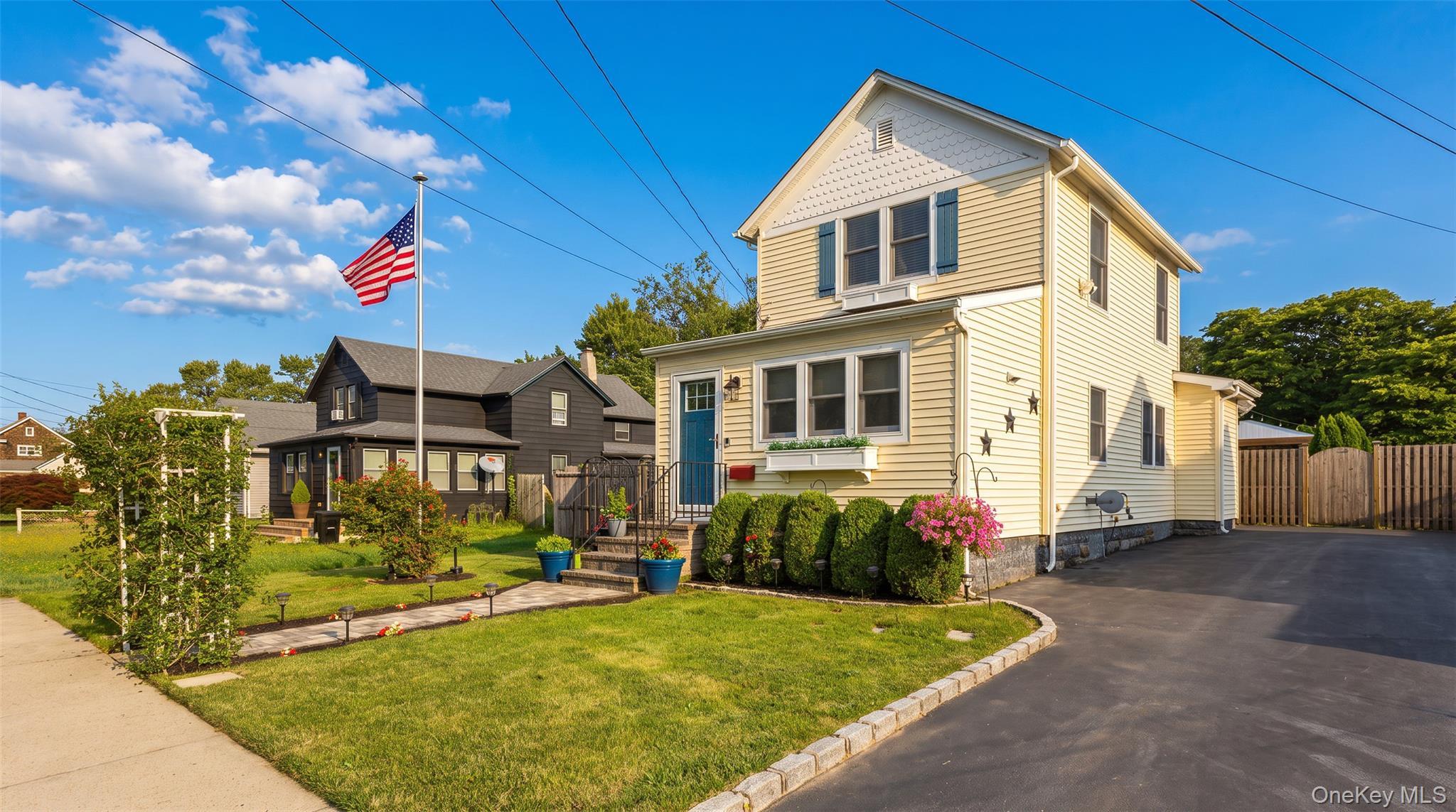 Single Family Wood Avenue Suffolk County, NY 11772, MLS-1038520-2
