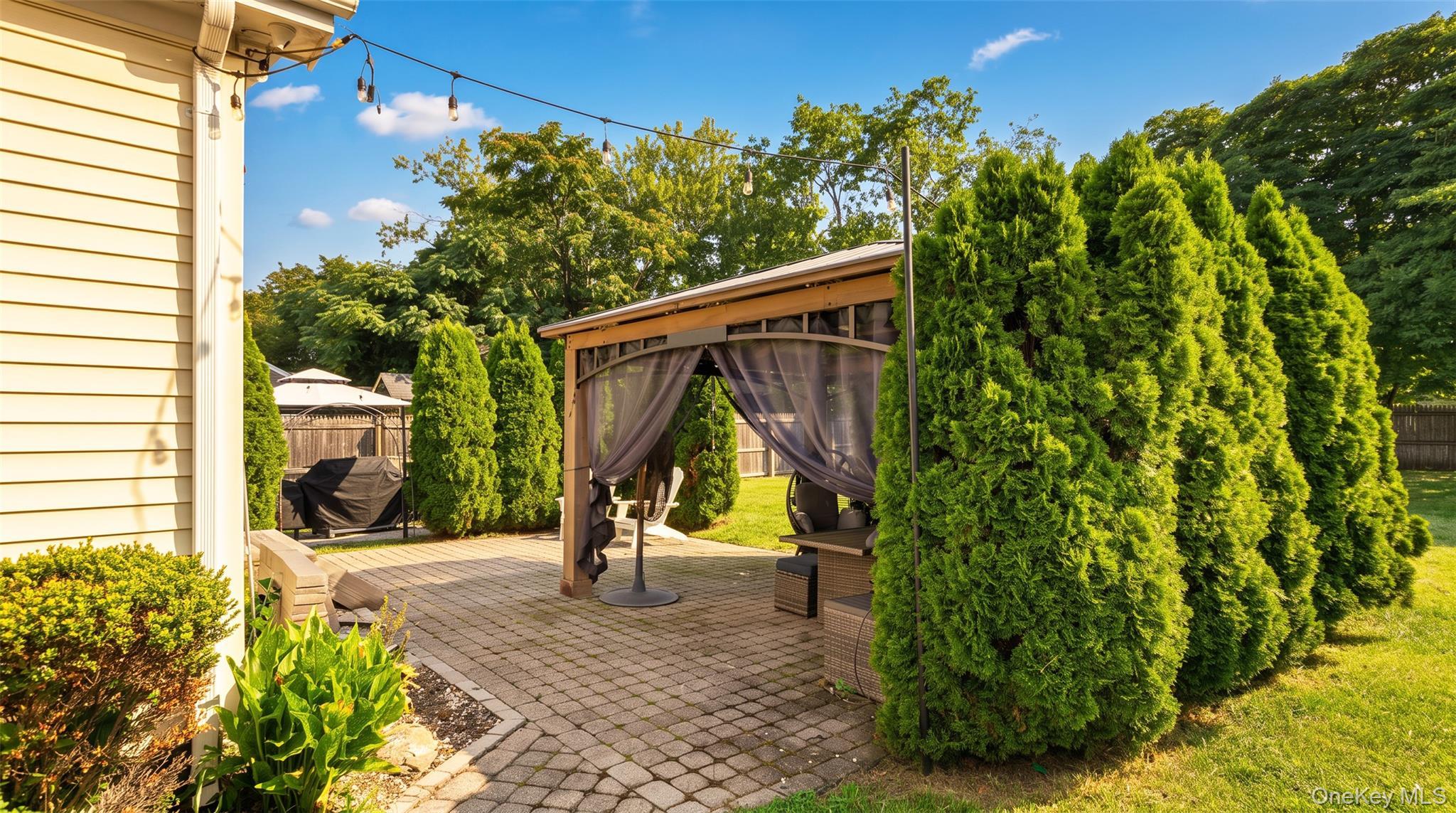 Single Family Wood Avenue Suffolk County, NY 11772, MLS-1038520-21