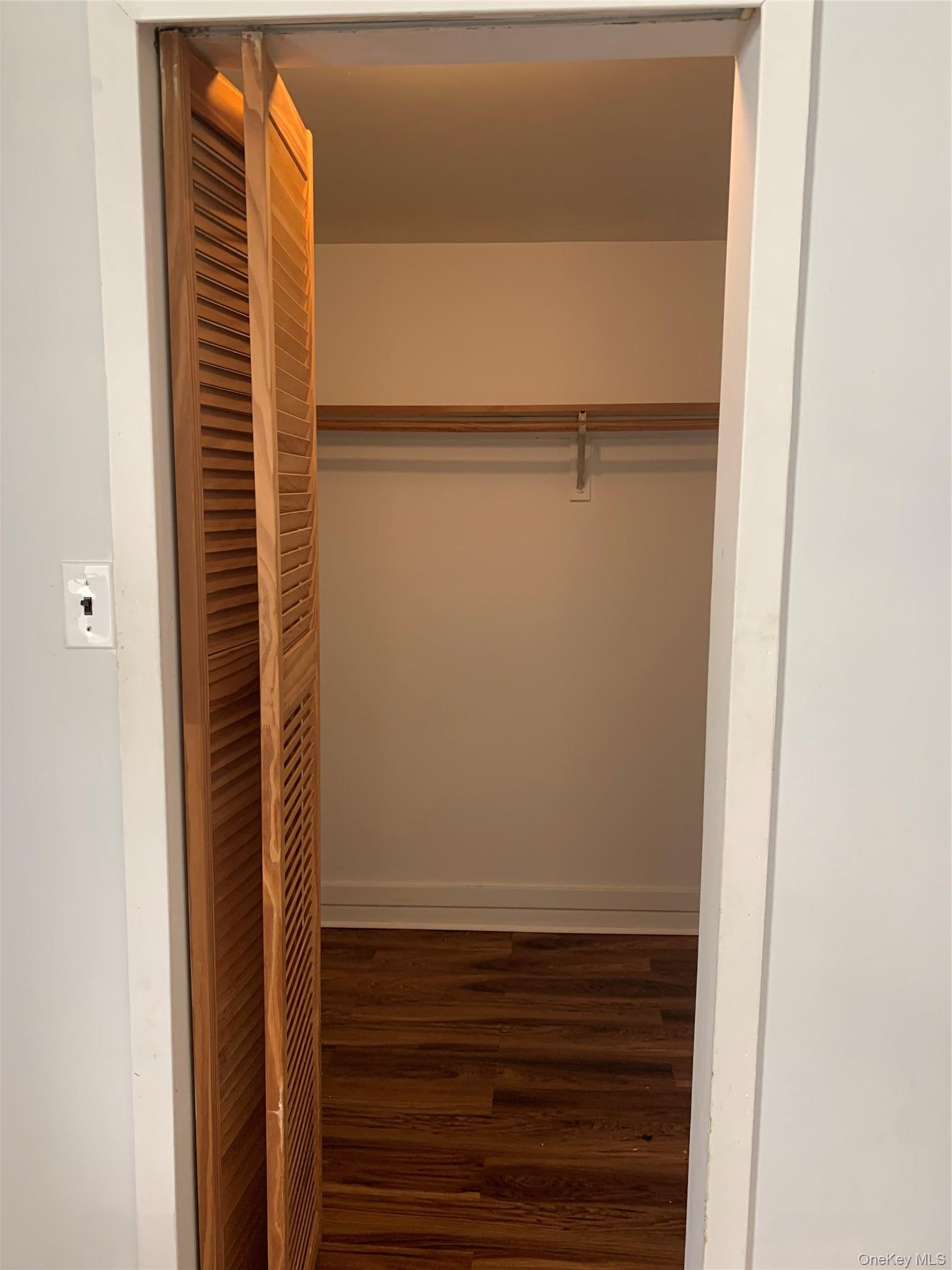 Single Family Pilgrim Avenue Bronx, NY 10461, MLS-1038547-21