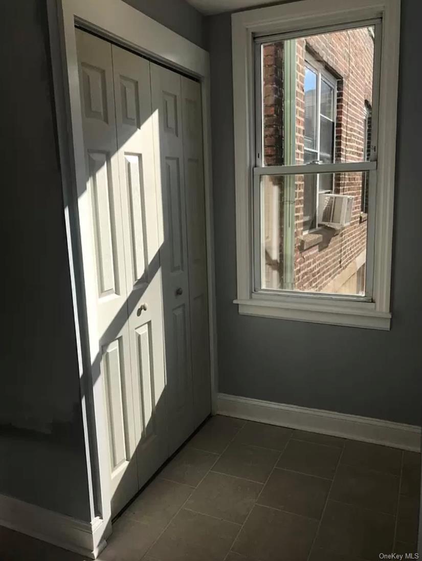 Single Family Pilgrim Avenue Bronx, NY 10461, MLS-1038547-3