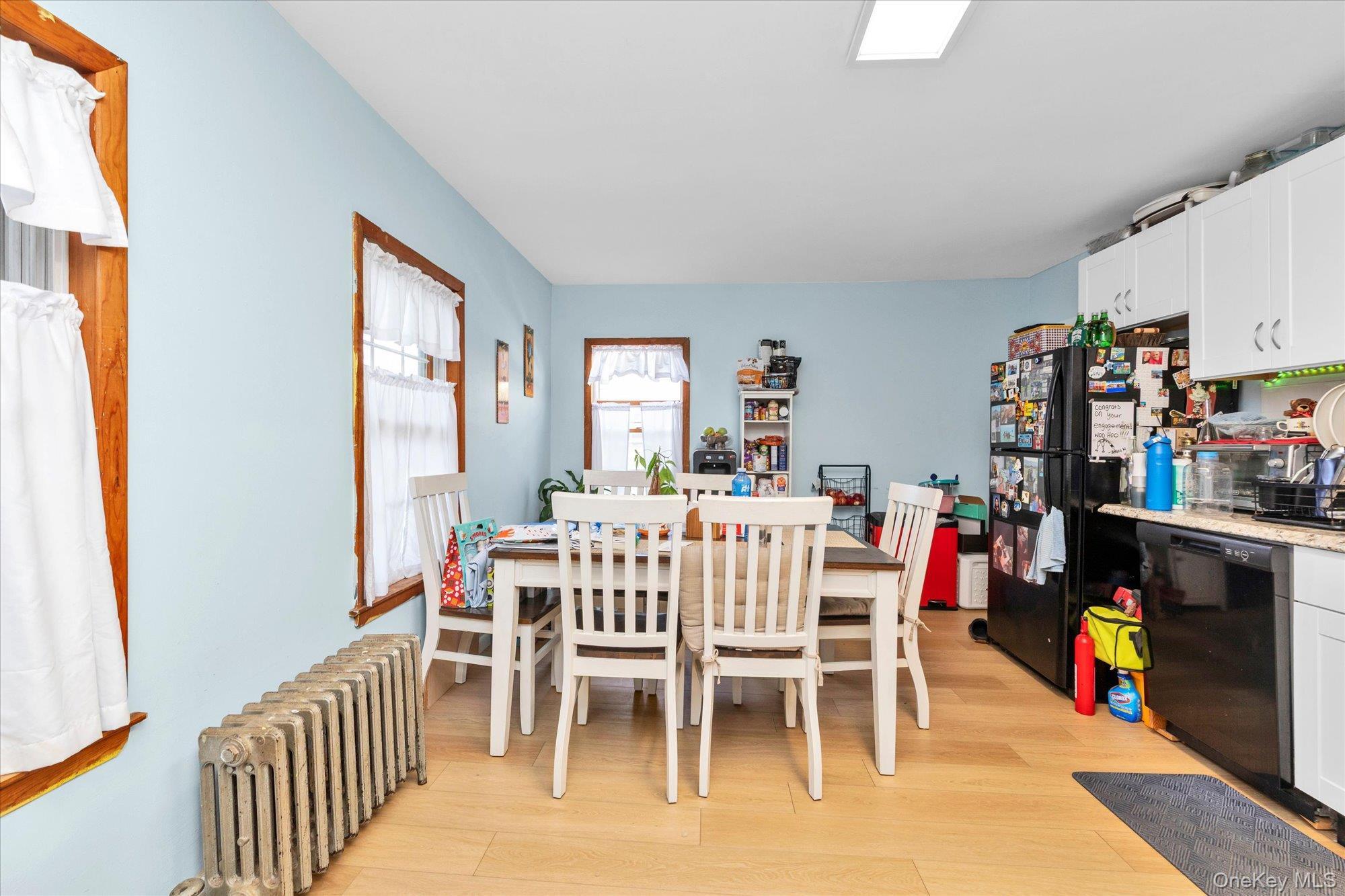 Single Family Roslyn Avenue Nassau County, NY 11514, MLS-1038554-6