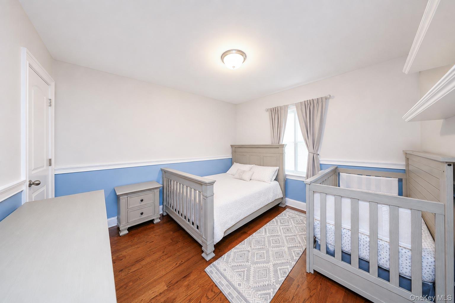Single Family Wiltshire Ln Staten Island, NY 10309, MLS-1038571-20