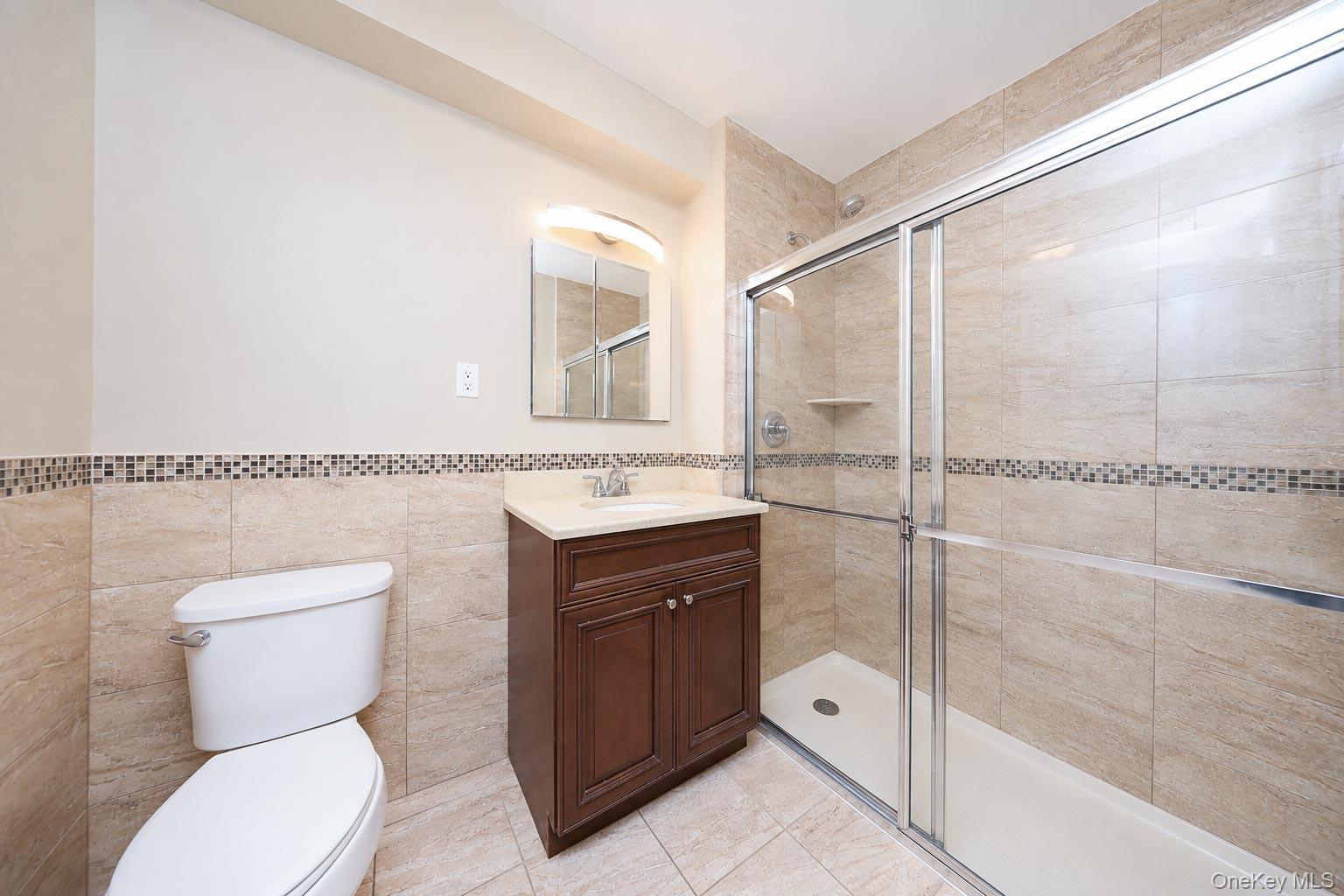 Single Family Wiltshire Ln Staten Island, NY 10309, MLS-1038571-30