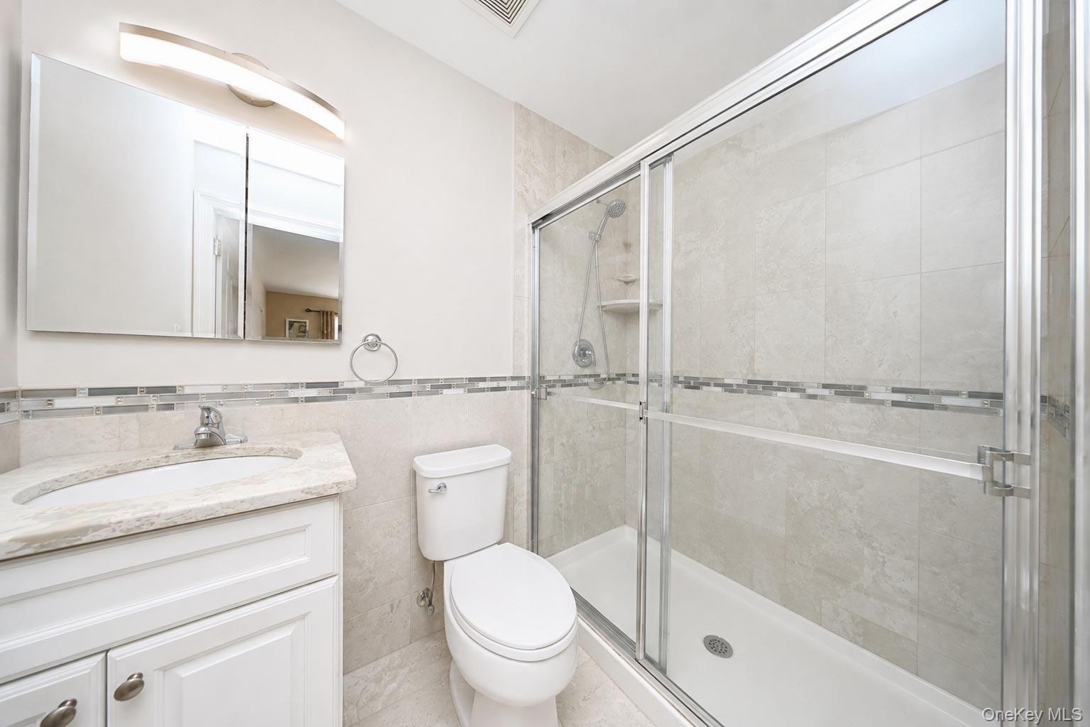 Single Family Wiltshire Ln Staten Island, NY 10309, MLS-1038574-26
