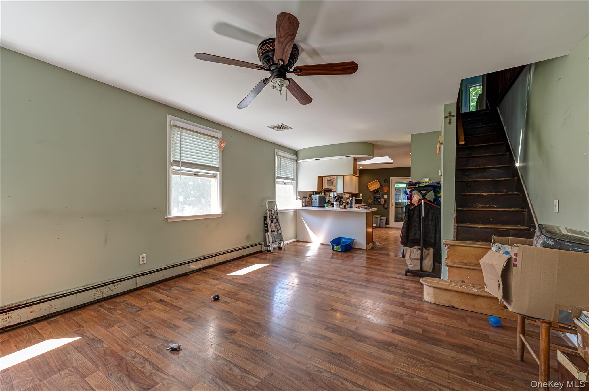 Single Family Cedar Avenue Suffolk County, NY 11779, MLS-1038578-4