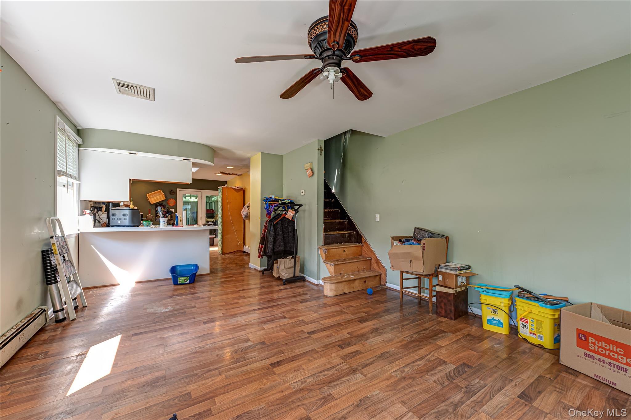 Single Family Cedar Avenue Suffolk County, NY 11779, MLS-1038578-5
