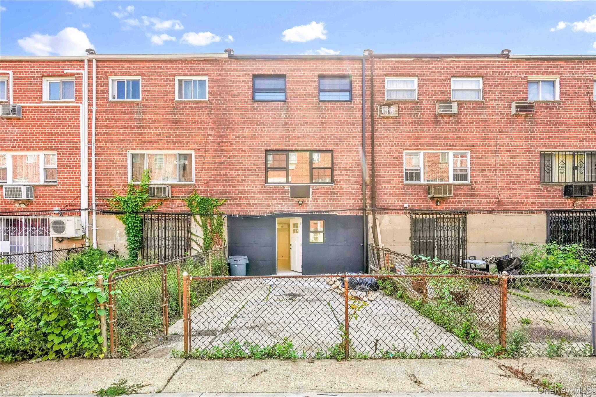 Single Family Schenck Avenue Brooklyn, NY 11207, MLS-1038581-20