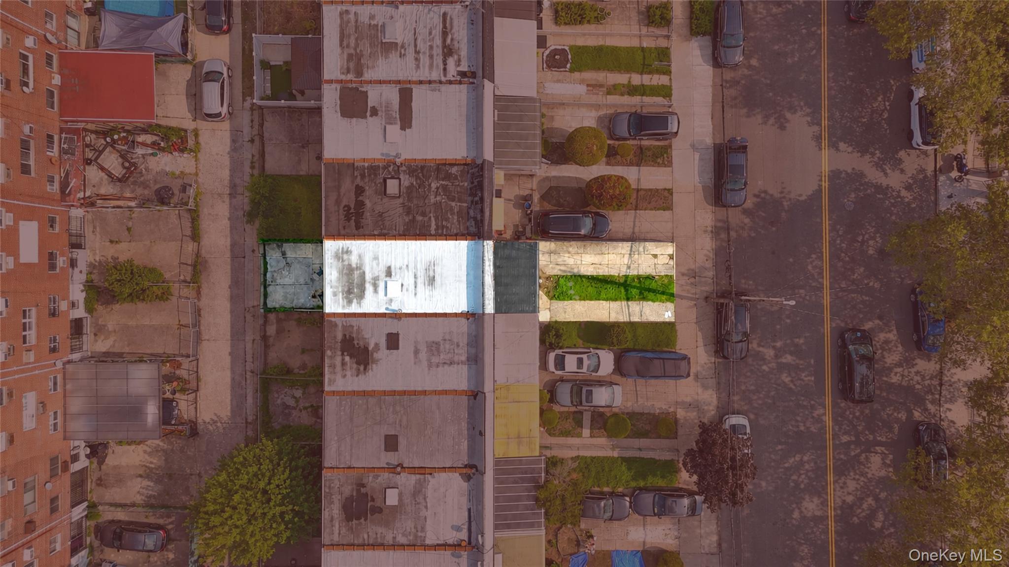 Single Family Schenck Avenue Brooklyn, NY 11207, MLS-1038581-24