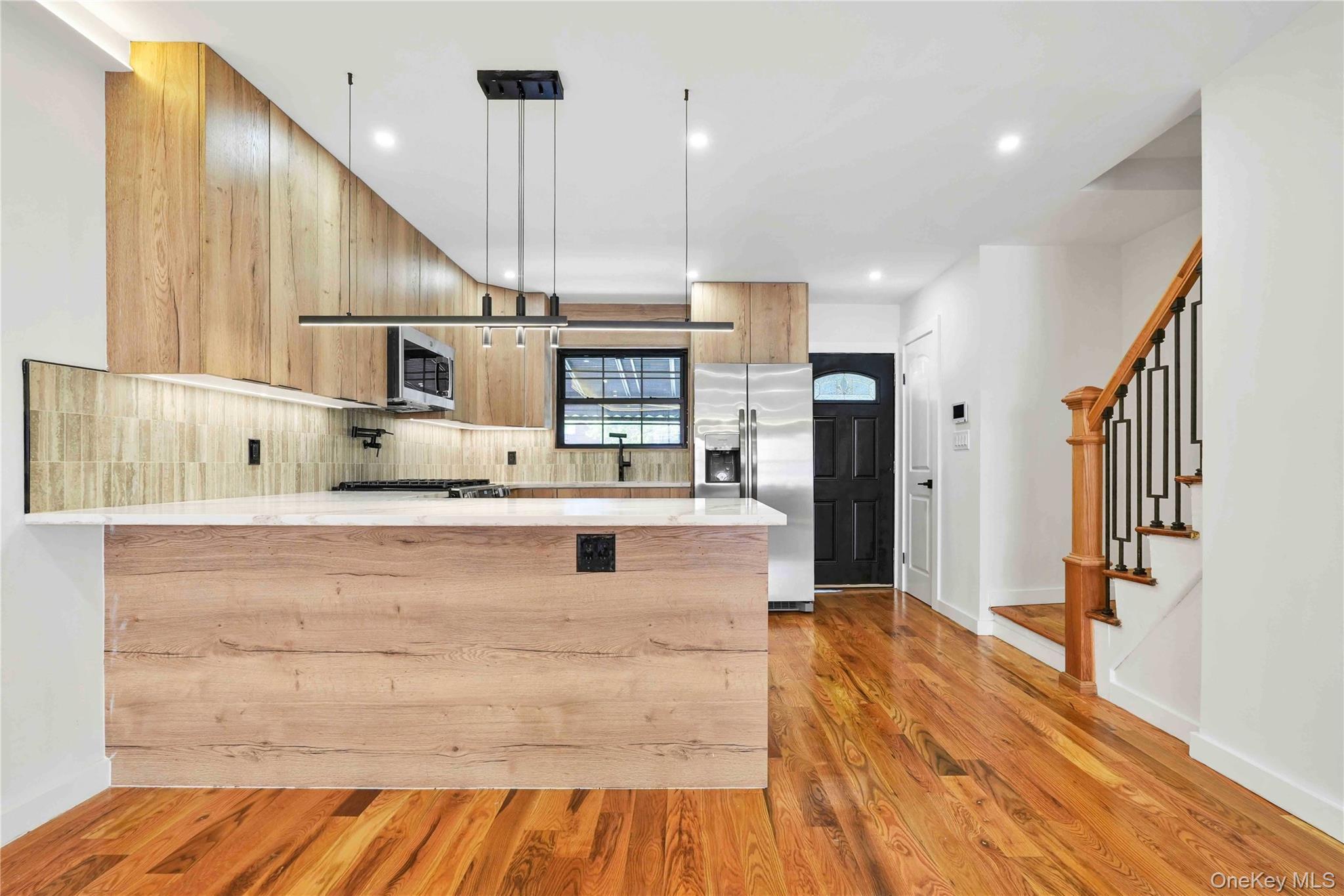Single Family Schenck Avenue Brooklyn, NY 11207, MLS-1038581-3