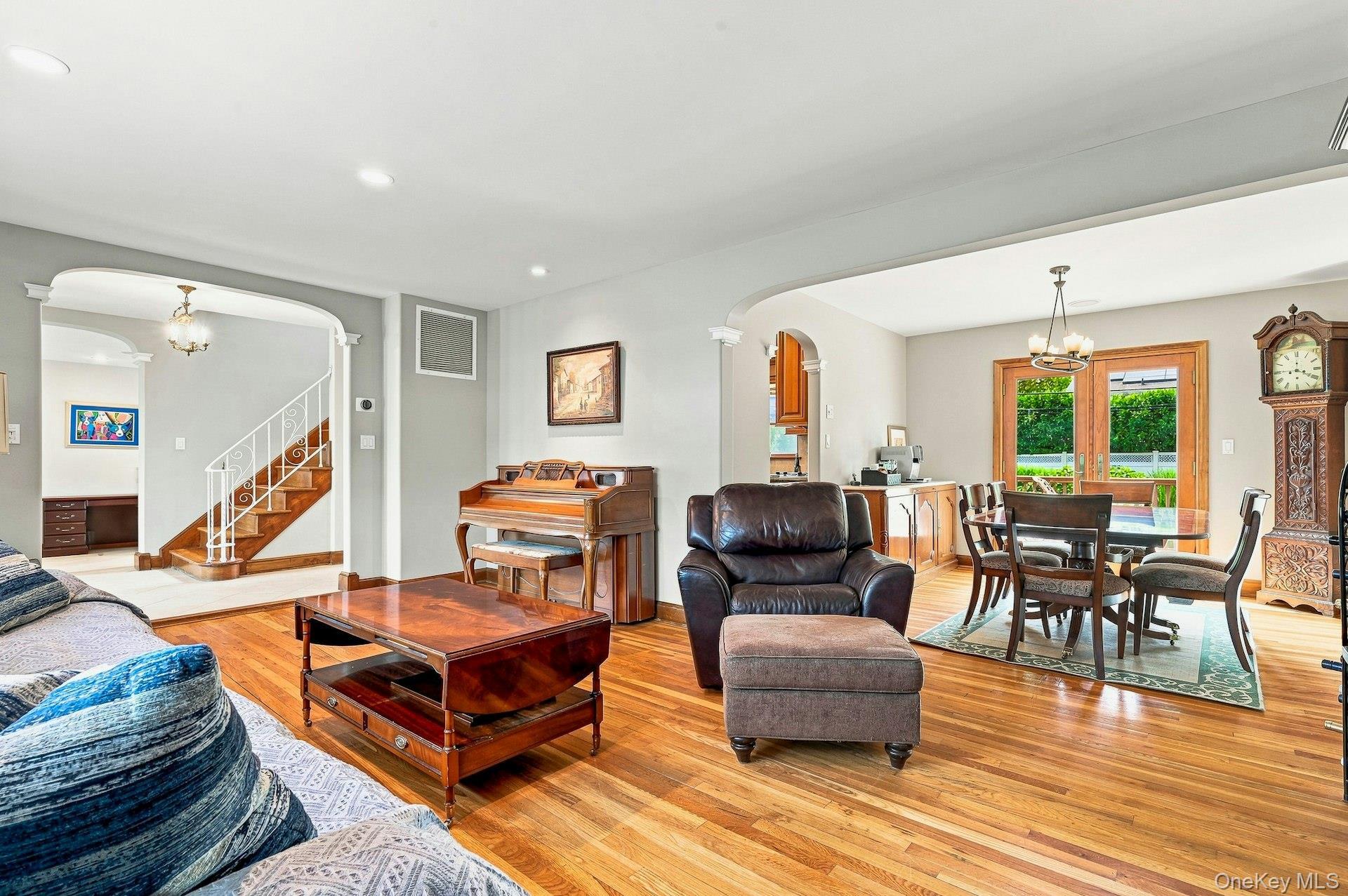 Single Family Herkimer Avenue Nassau County, NY 11753, MLS-1038584-9