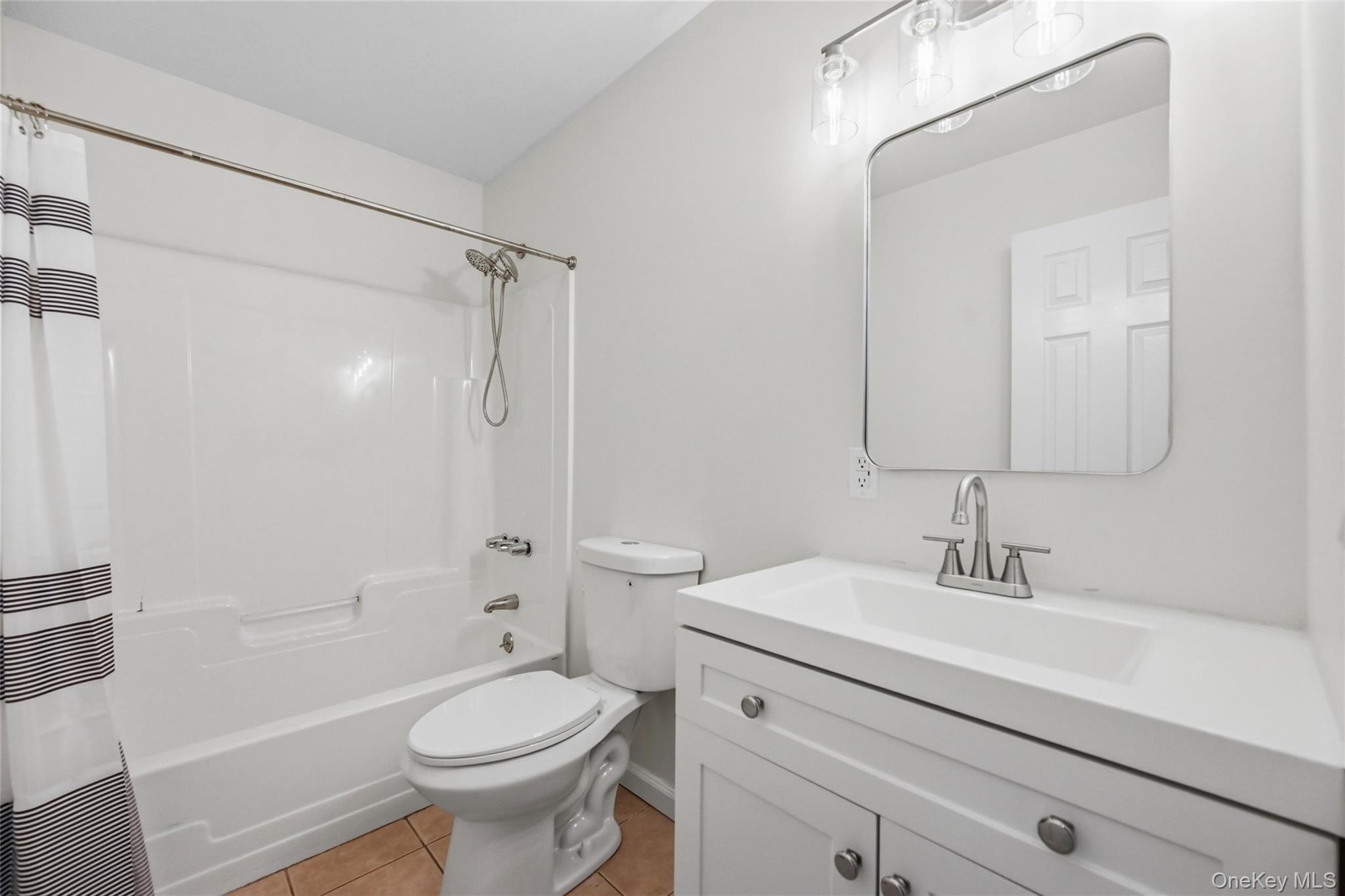 Single Family Christopher Way  Orange County, NY 12542, MLS-1038587-12