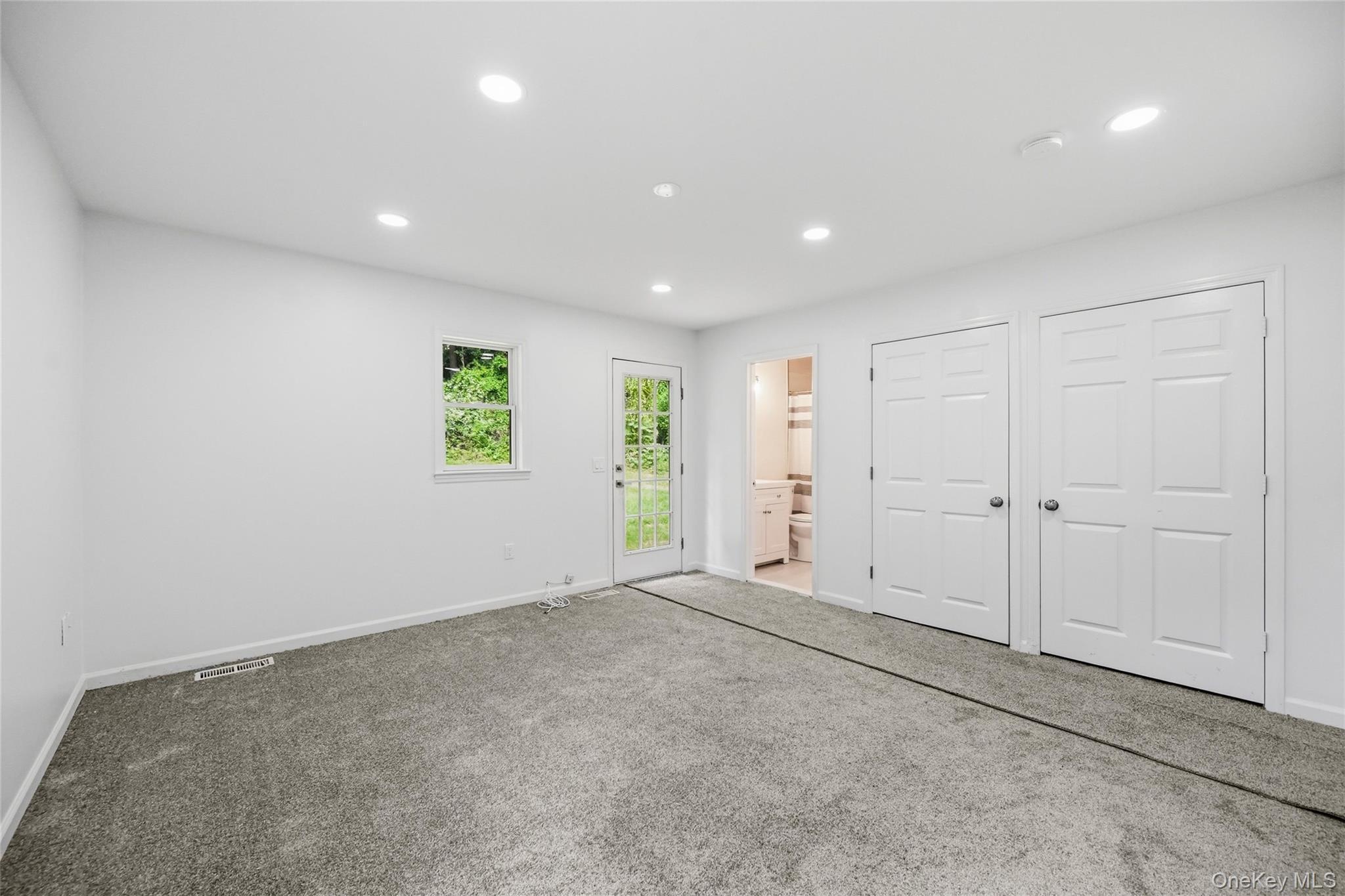 Single Family Christopher Way  Orange County, NY 12542, MLS-1038587-13