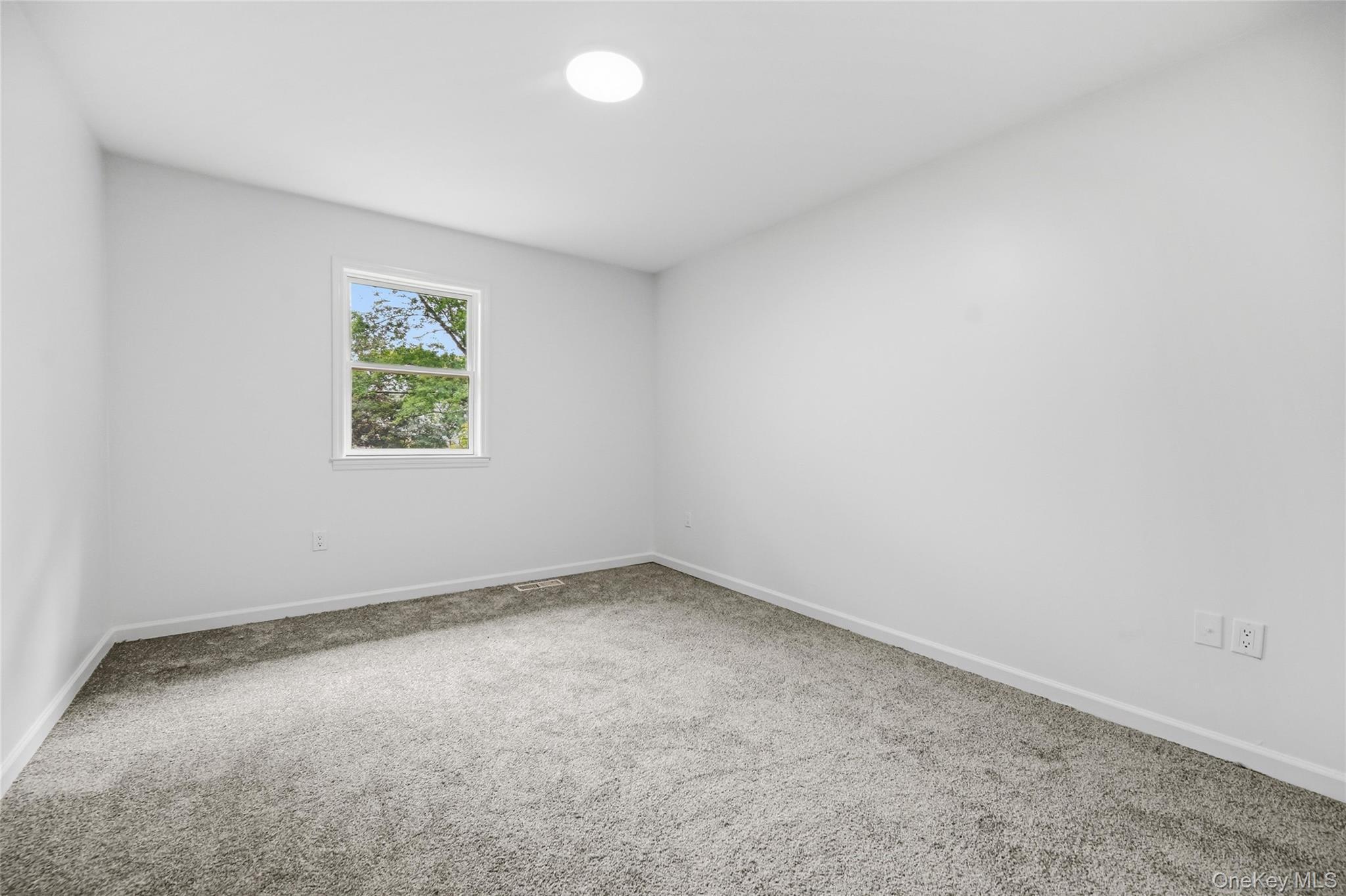 Single Family Christopher Way  Orange County, NY 12542, MLS-1038587-17