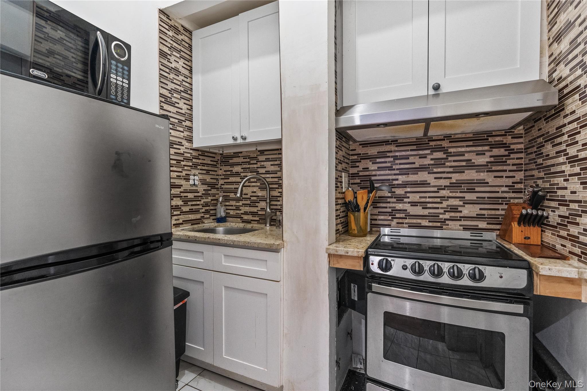 Apartment E 116th Street Manhattan, NY 10029, MLS-1038595-7