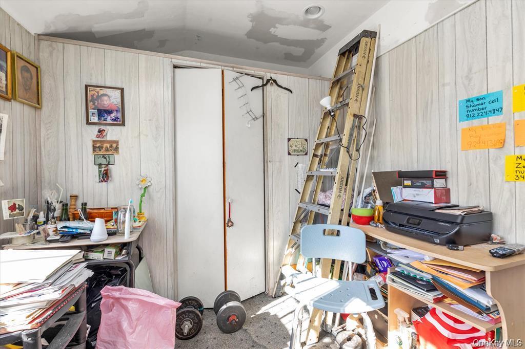 Single Family 118th Avenue Queens, NY 11412, MLS-1038624-11