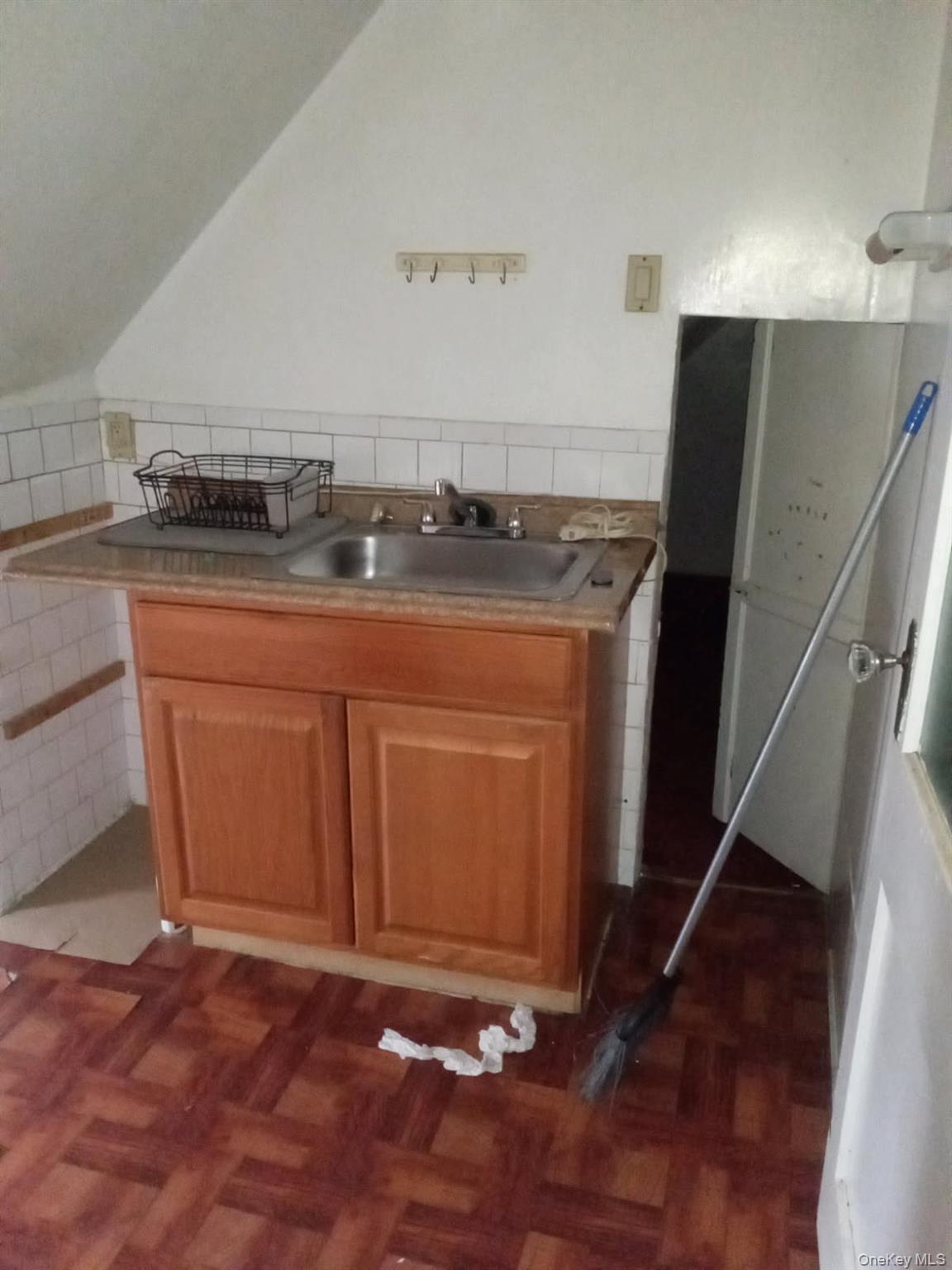 Single Family 90th Street  Queens, NY 11421, MLS-1038625-25