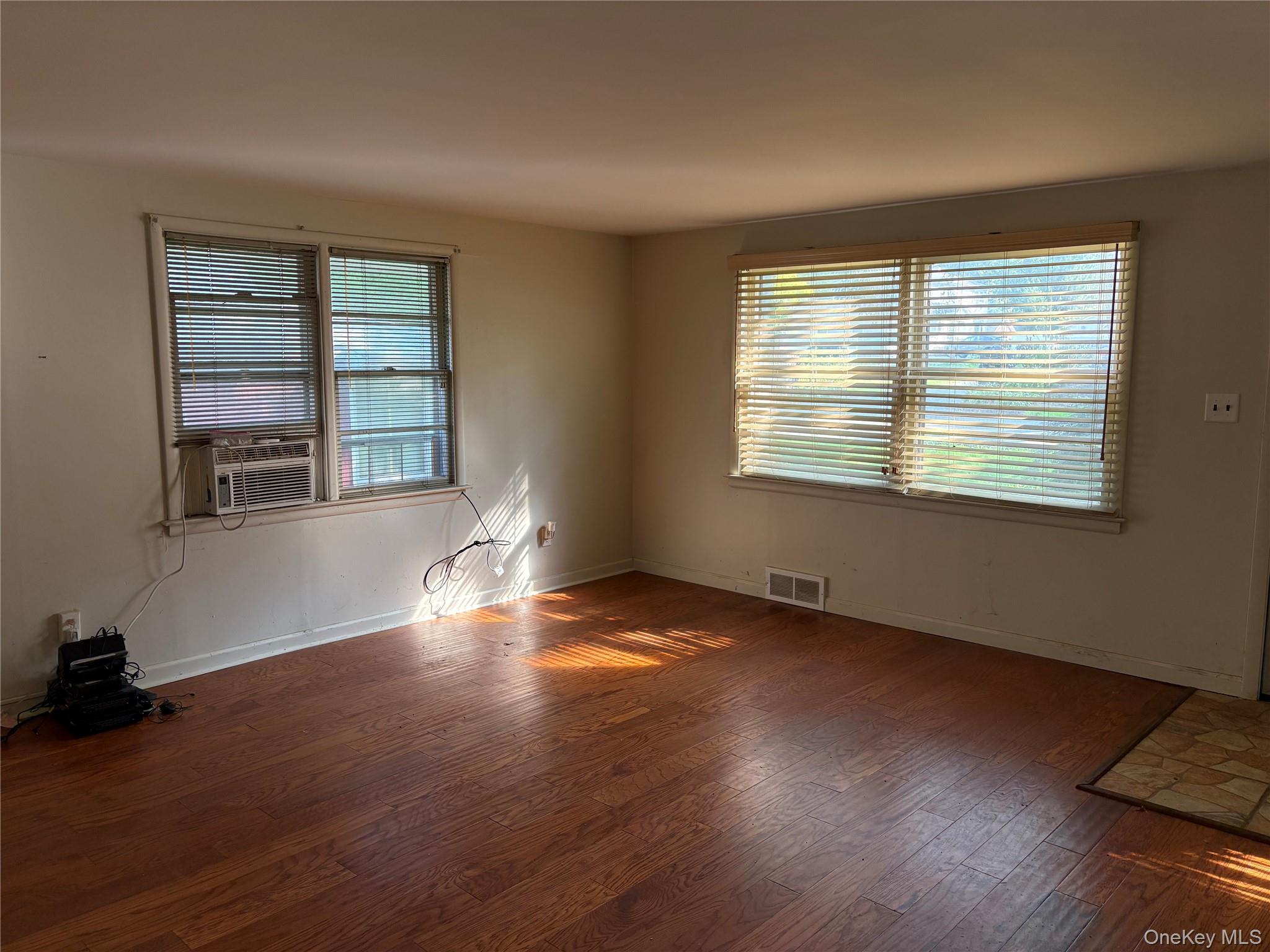 Single Family Maple Street Orange County, NY 10925, MLS-1038631-8