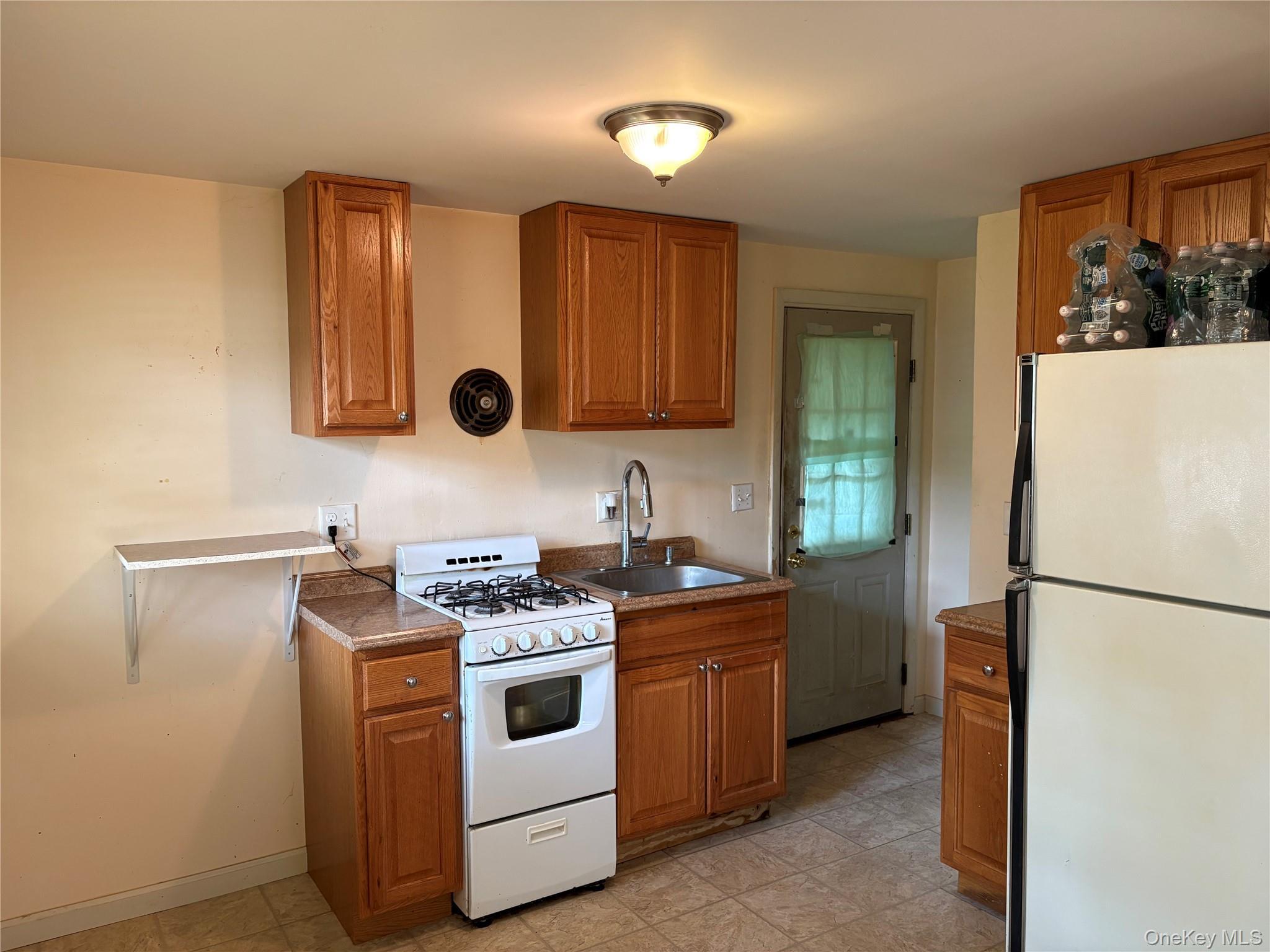 Single Family Maple Street  Orange County, NY 10925, MLS-1038631-9