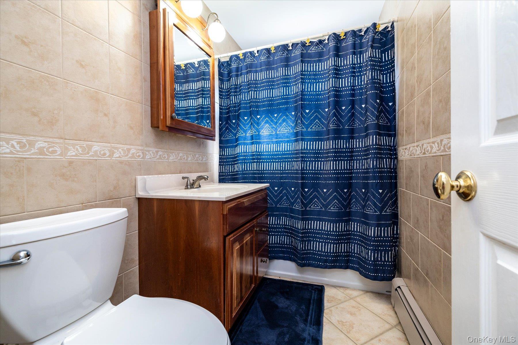 Single Family Dante Place  Suffolk County, NY 11701, MLS-1038642-15