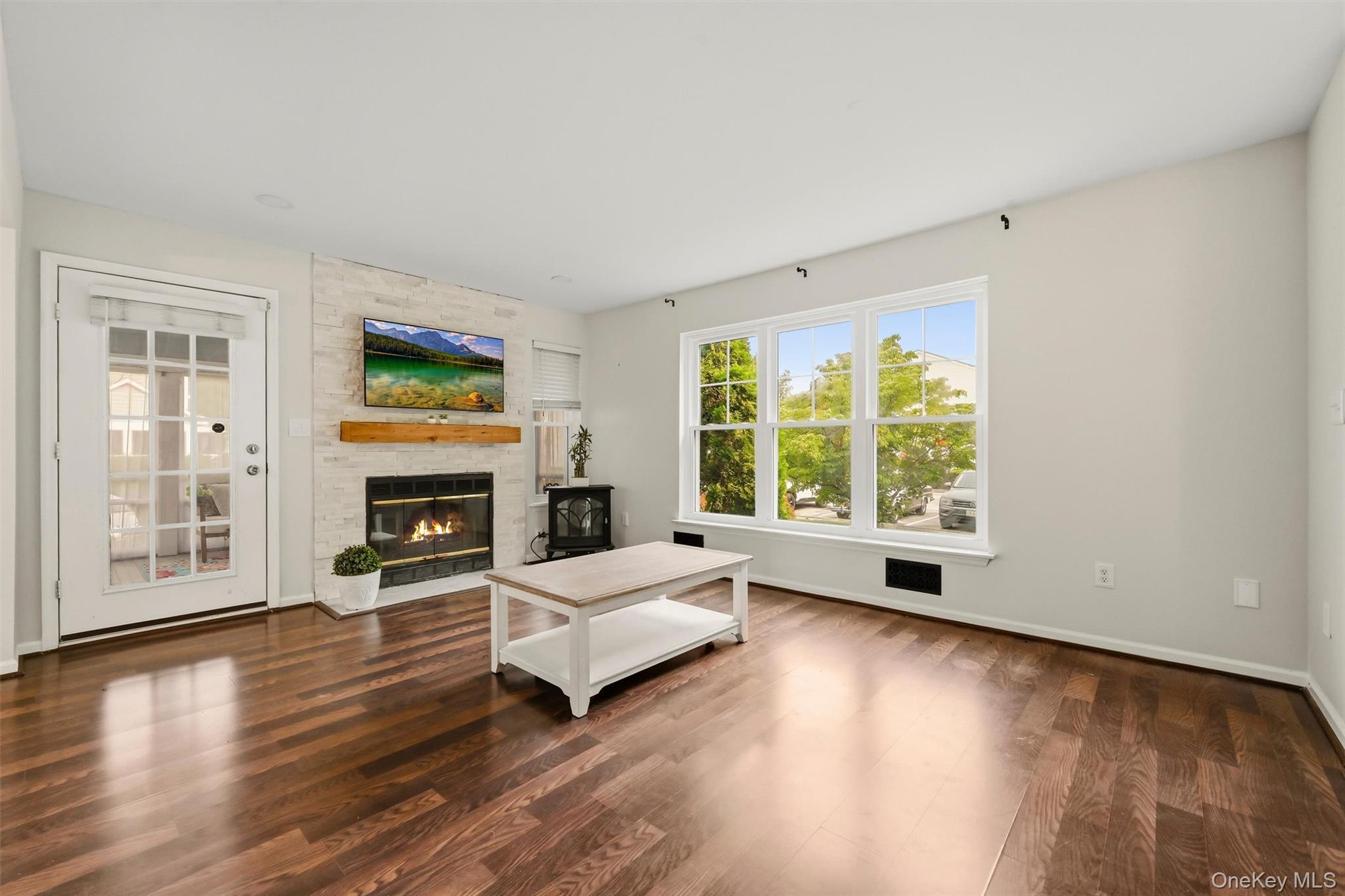 Single Family Taconic Street  Dutchess County, NY 12603, MLS-1038643-5